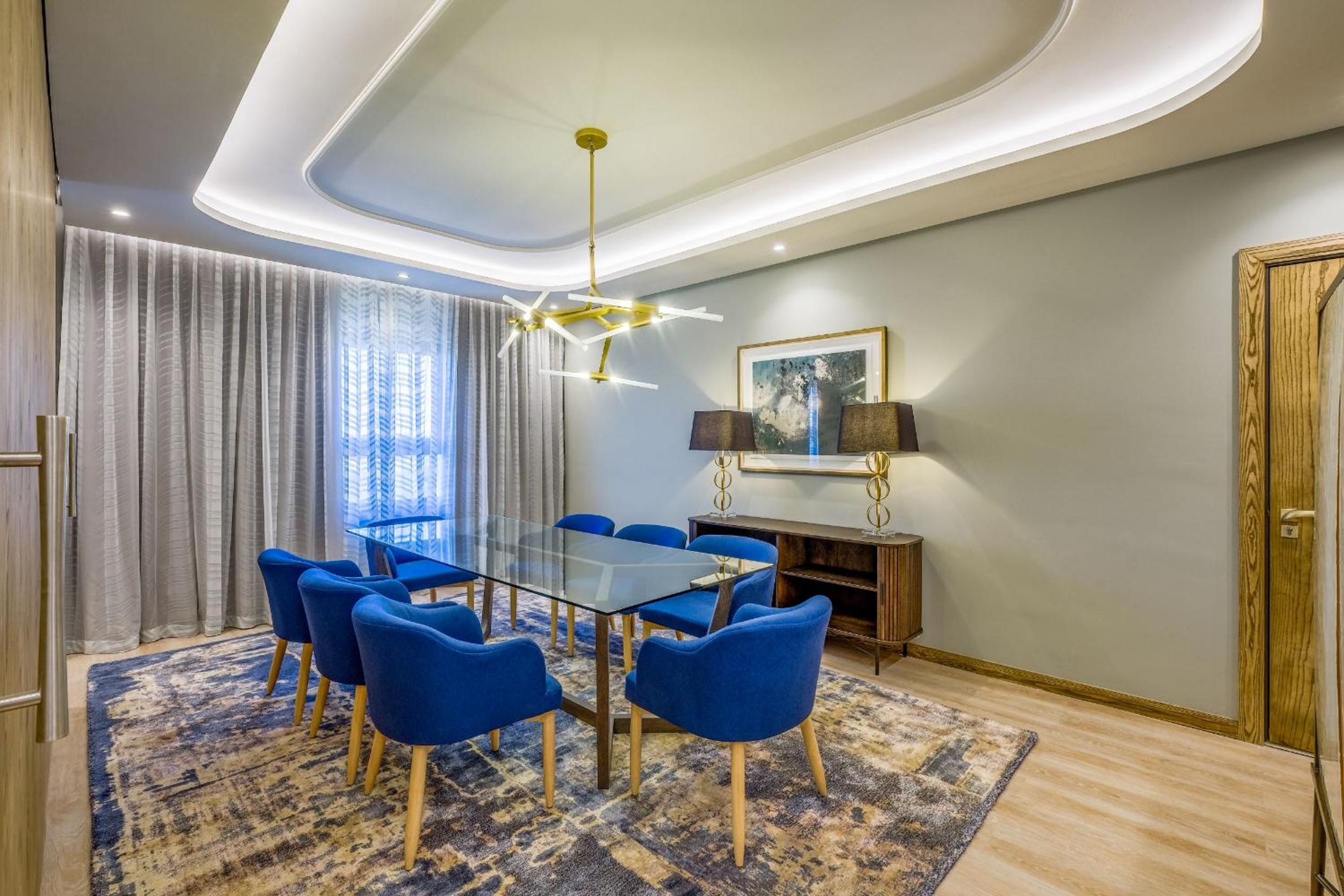 Diplomatic Suite thumbnail 5