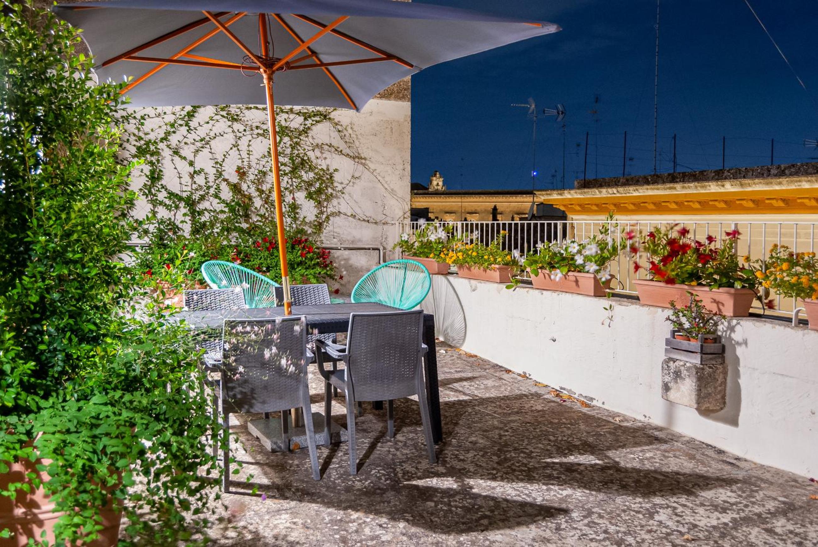 Studio with Terrace - Split Level - Photo 31