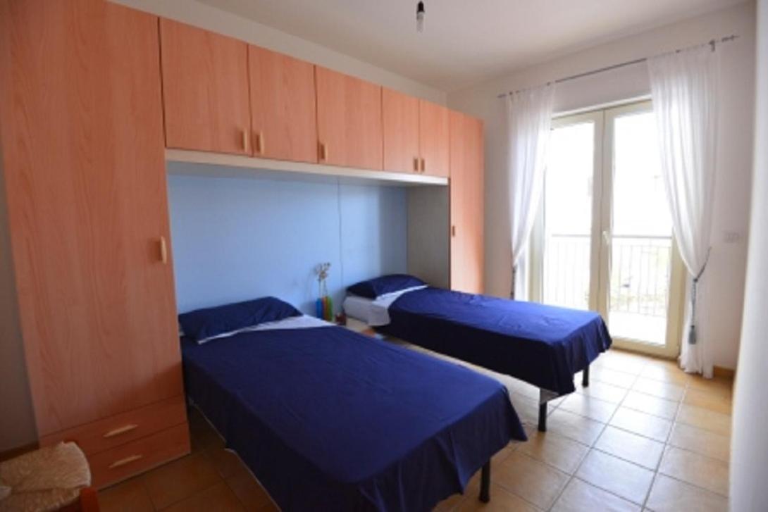 Three-Bedroom Apartment photo 1