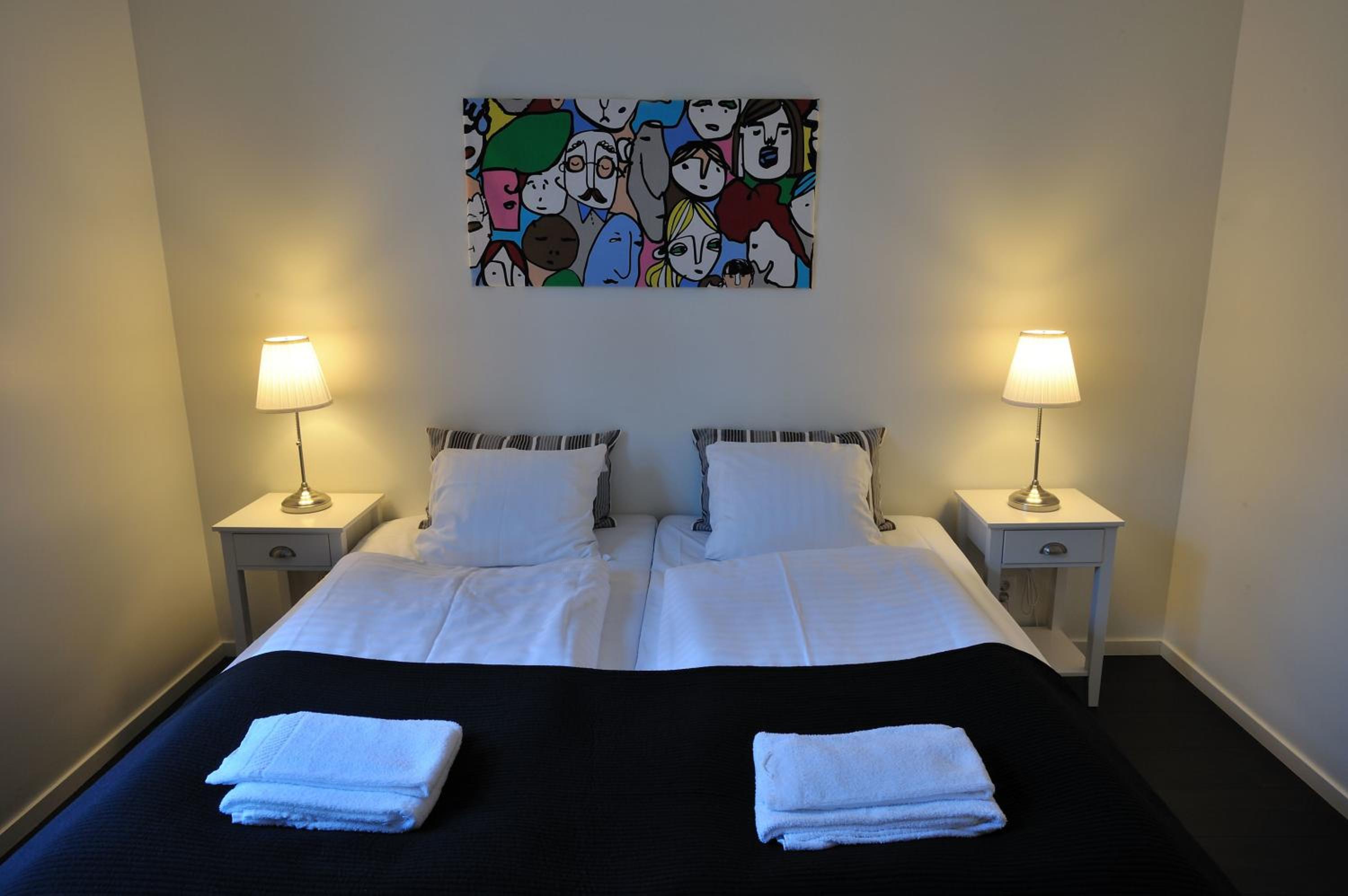 Twin Room - Photo 8