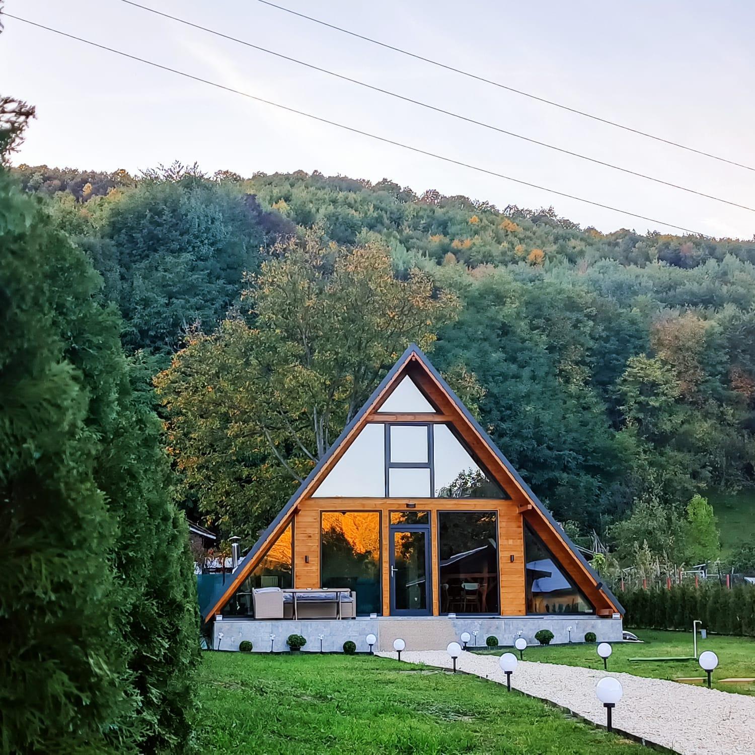 Three-Bedroom Chalet photo 2