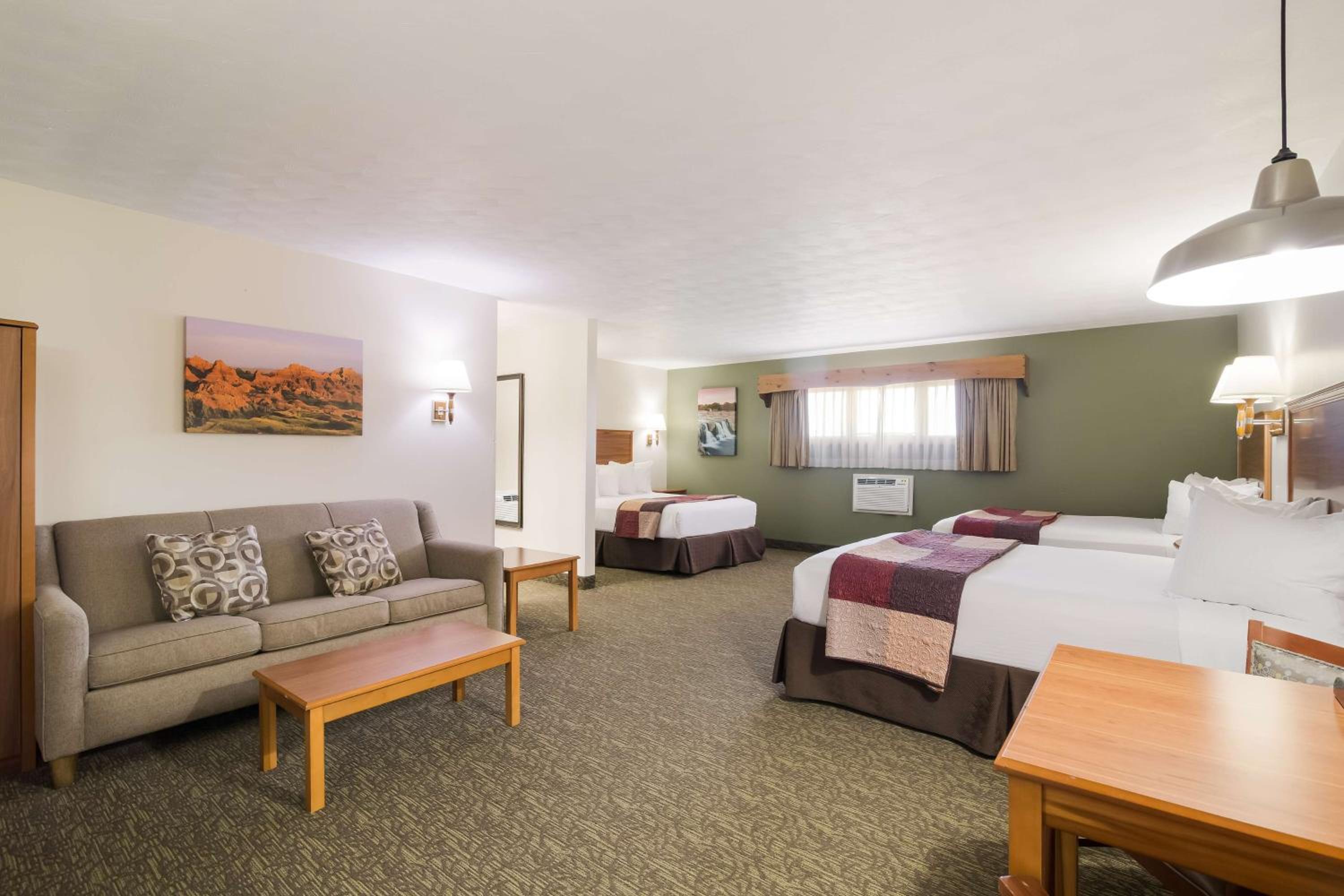 Family Room with Sofa Bed - Non-Smoking