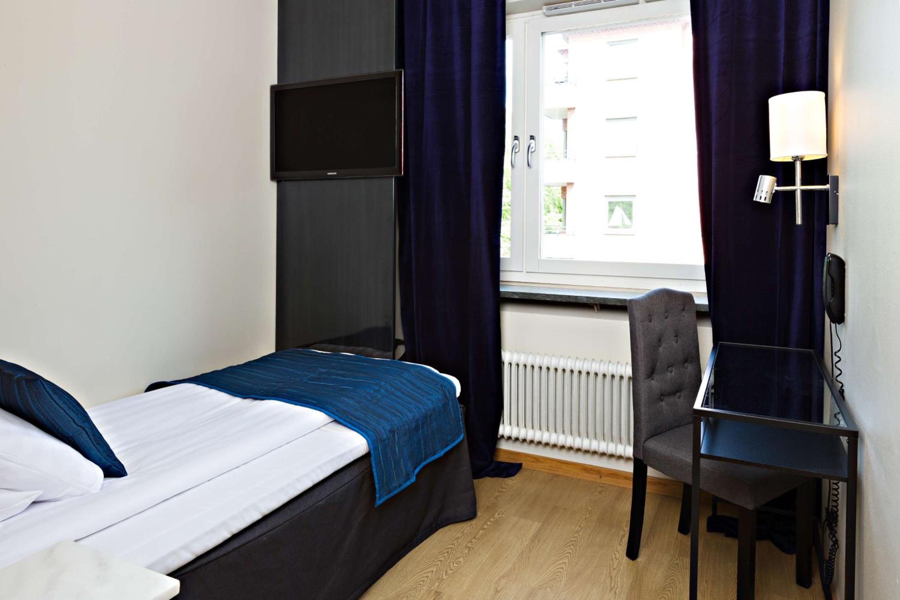 Standard Single Room - Photo 1