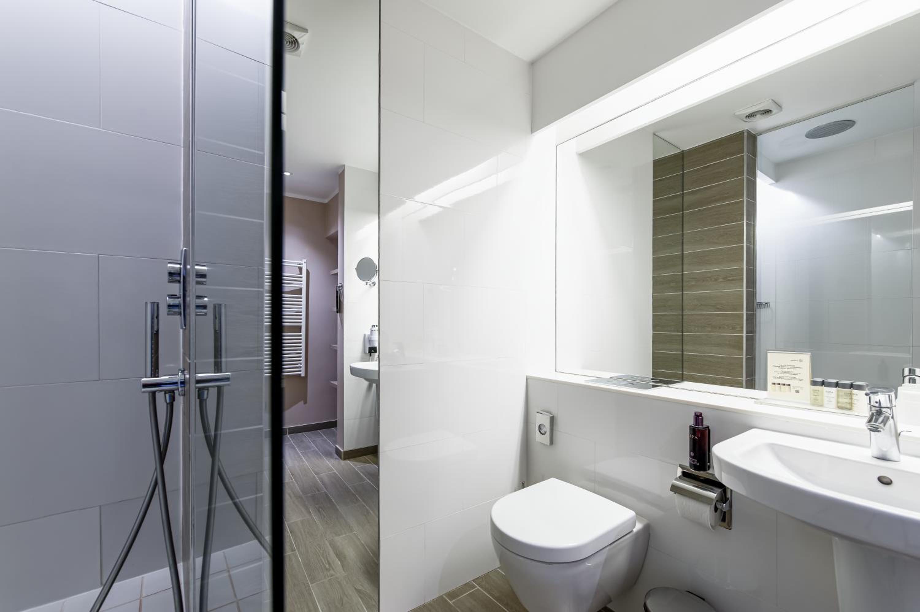 Deluxe Room with spa access