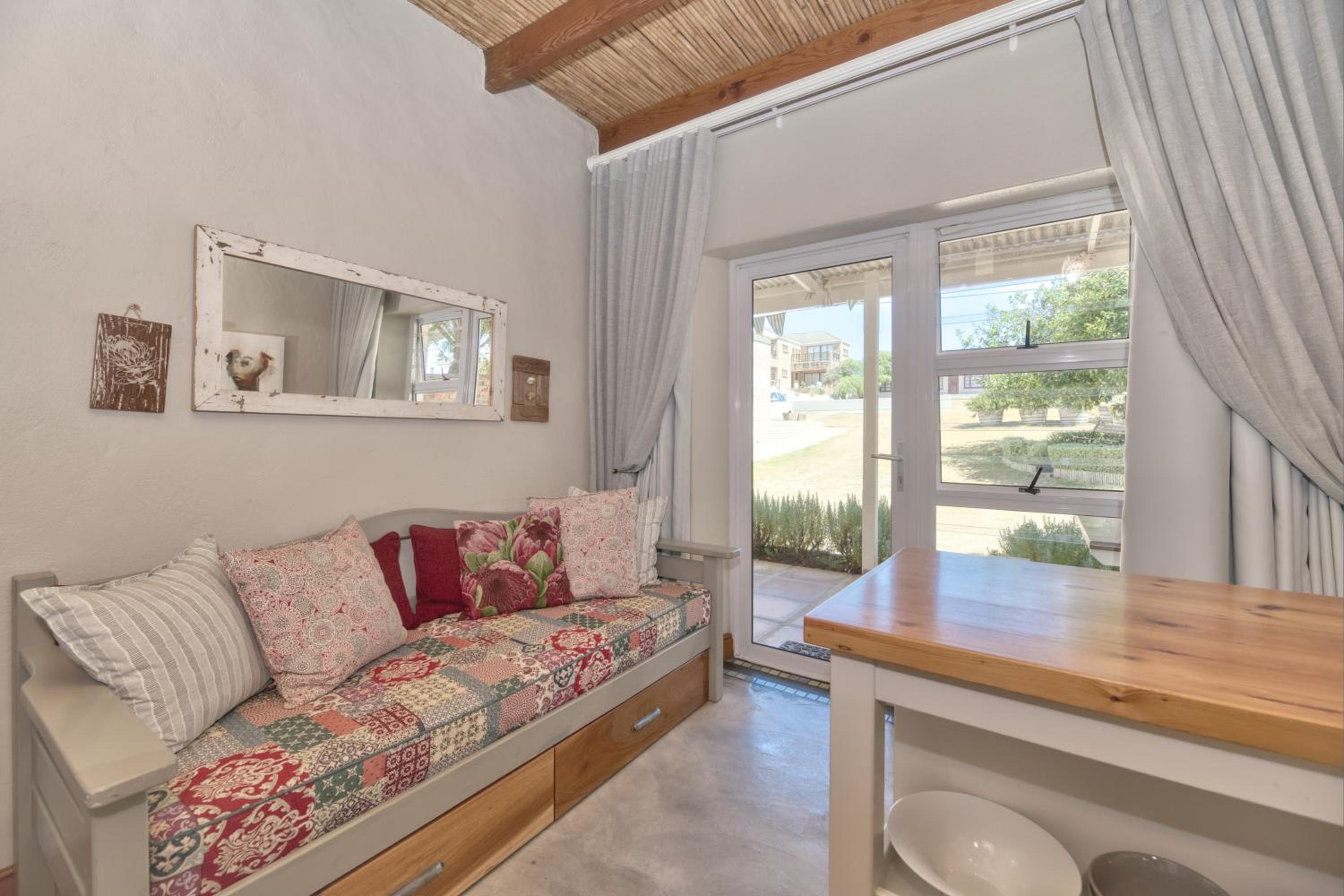 Queen Room with Sea View photo 1