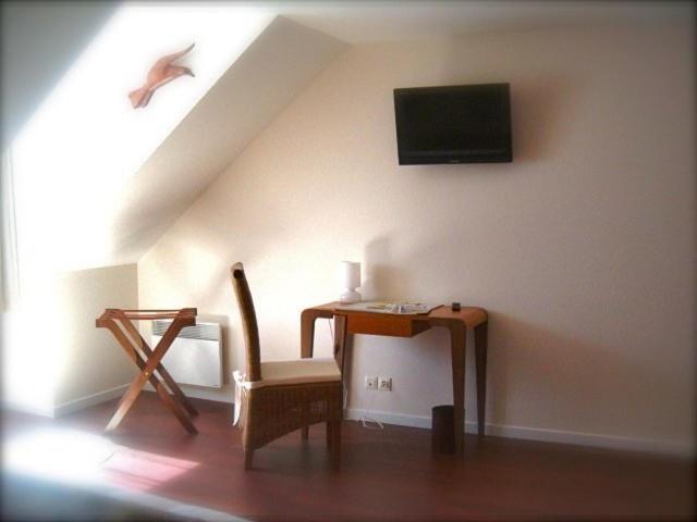 Twin Room - Photo 4