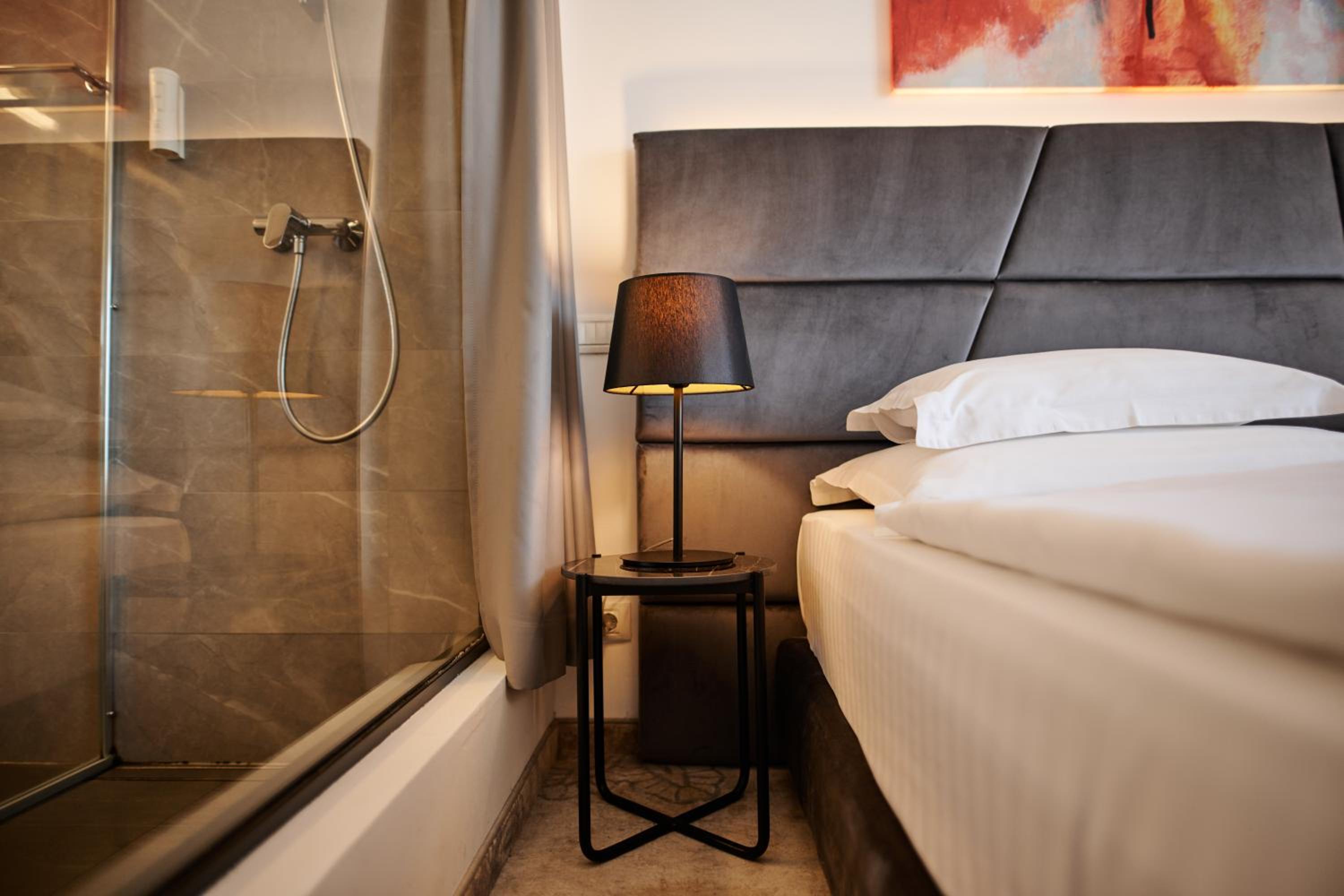 Standard Double Room - Sea Side - Photo 8