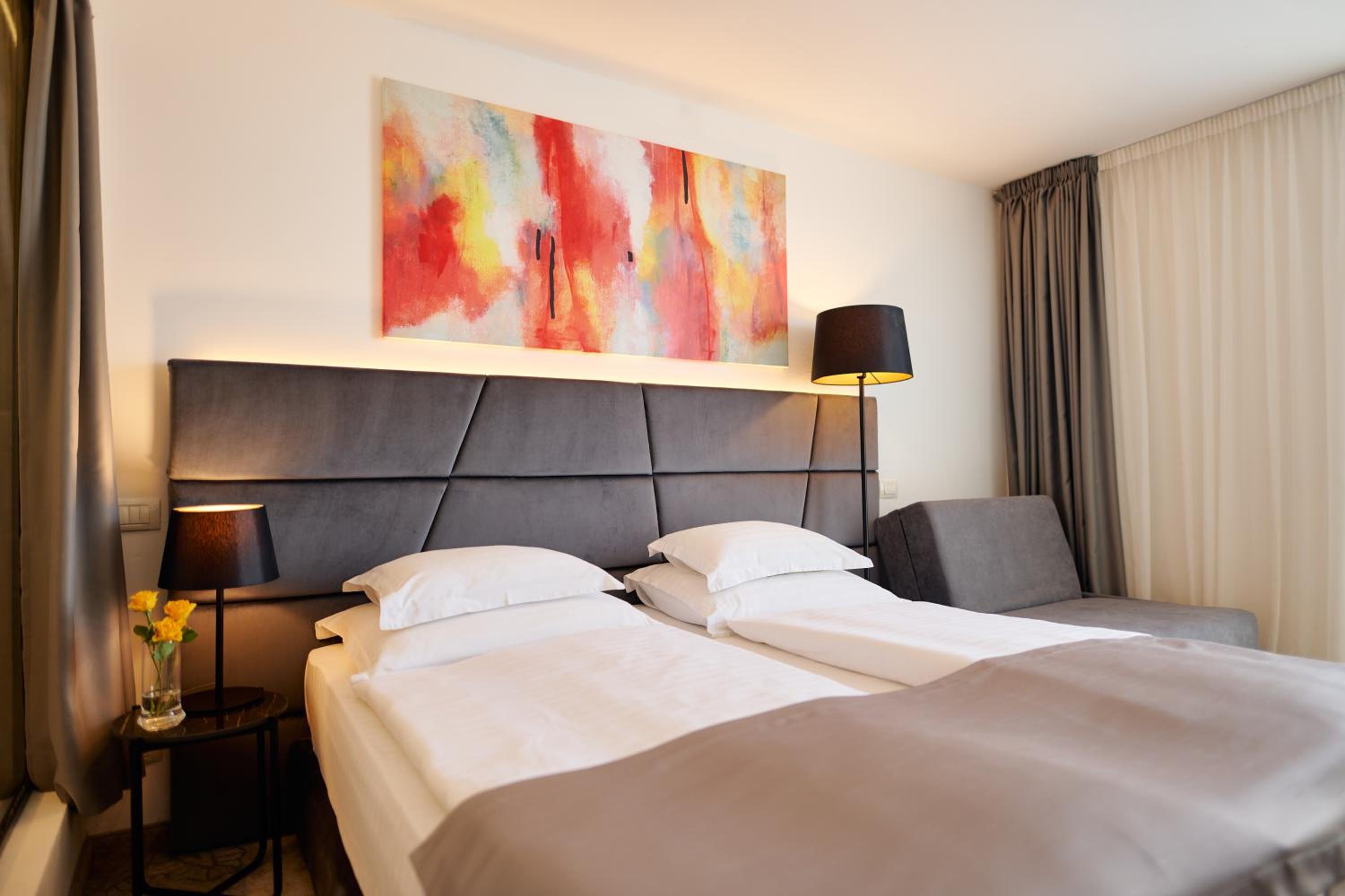 Superior Double or Twin Room - Photo 1