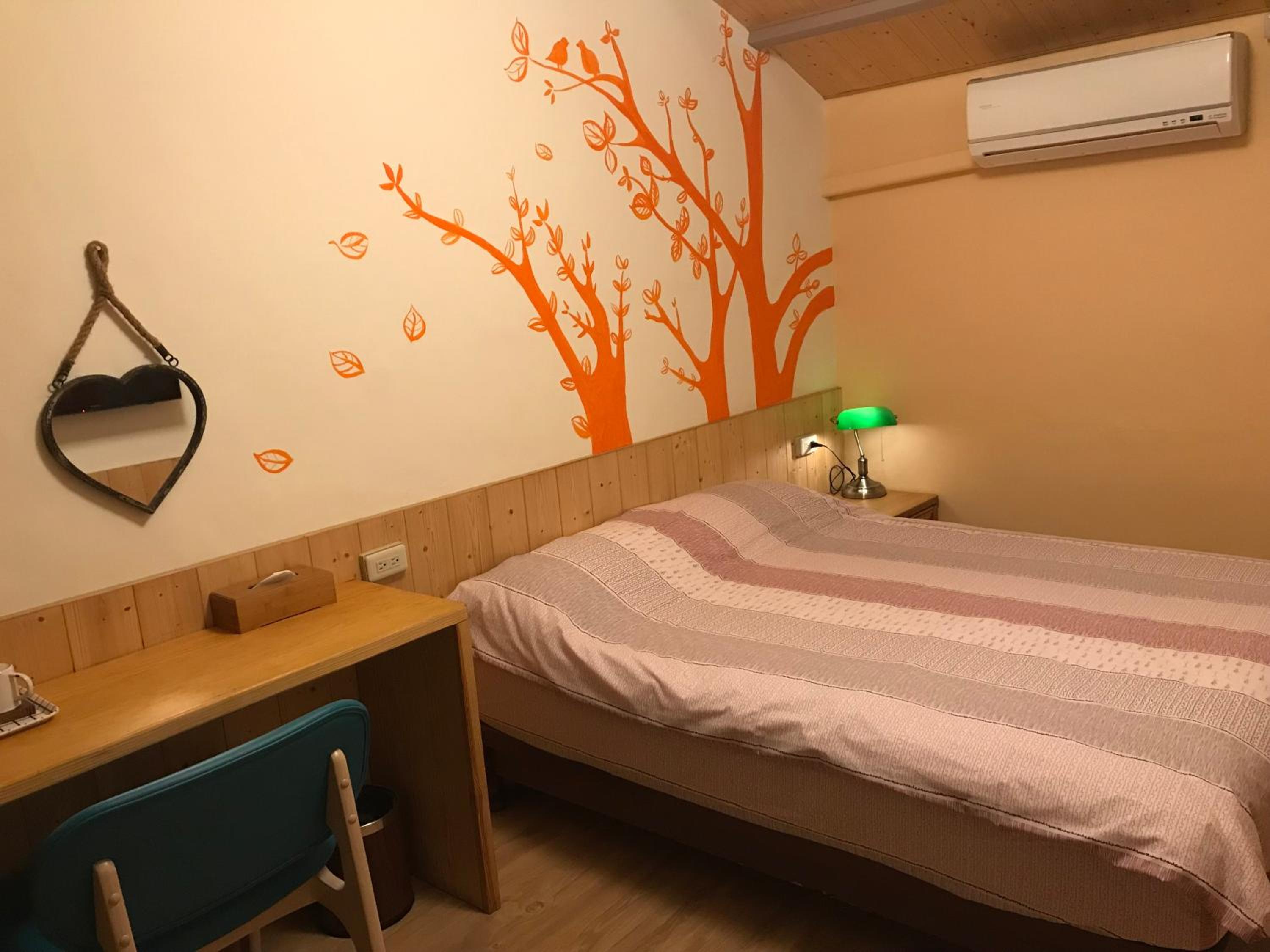 Double Room with Private Bathroom photo 2