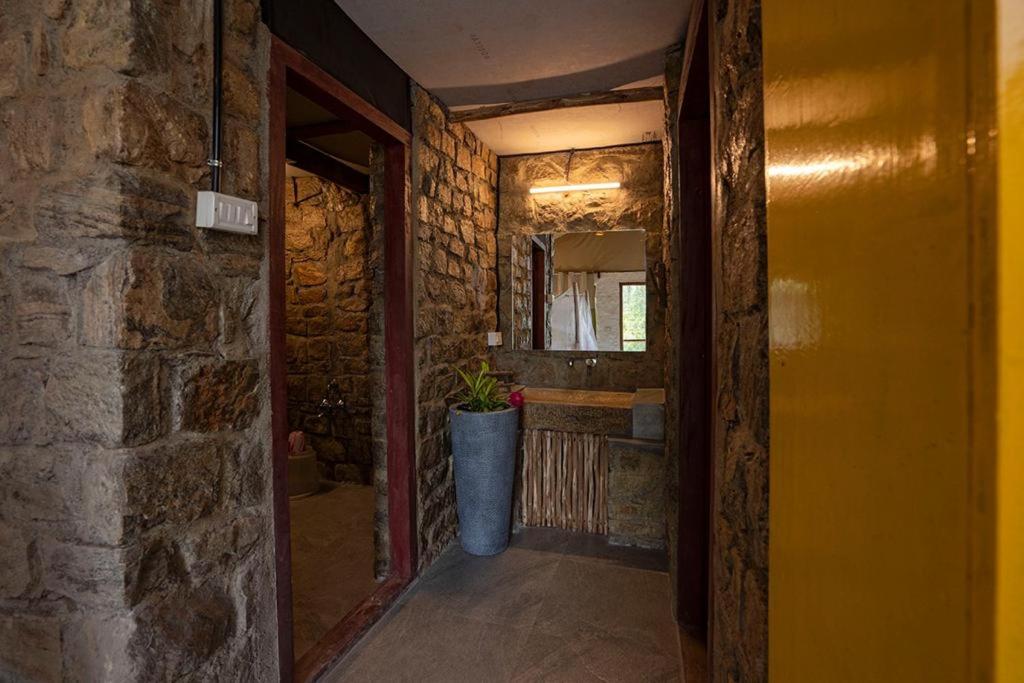 One-Bedroom Villa - Photo 9