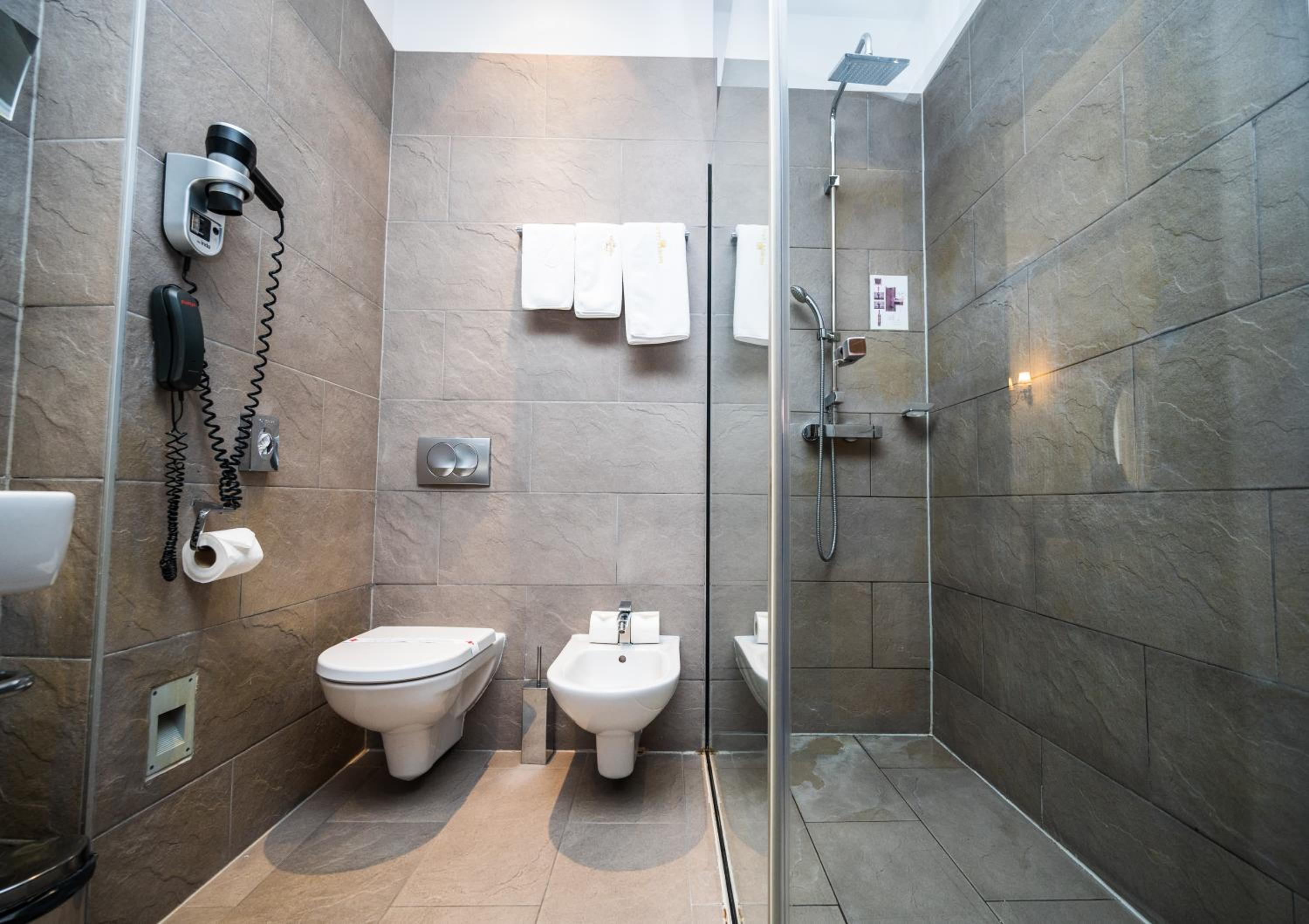 Superior Double Room - Photo 3