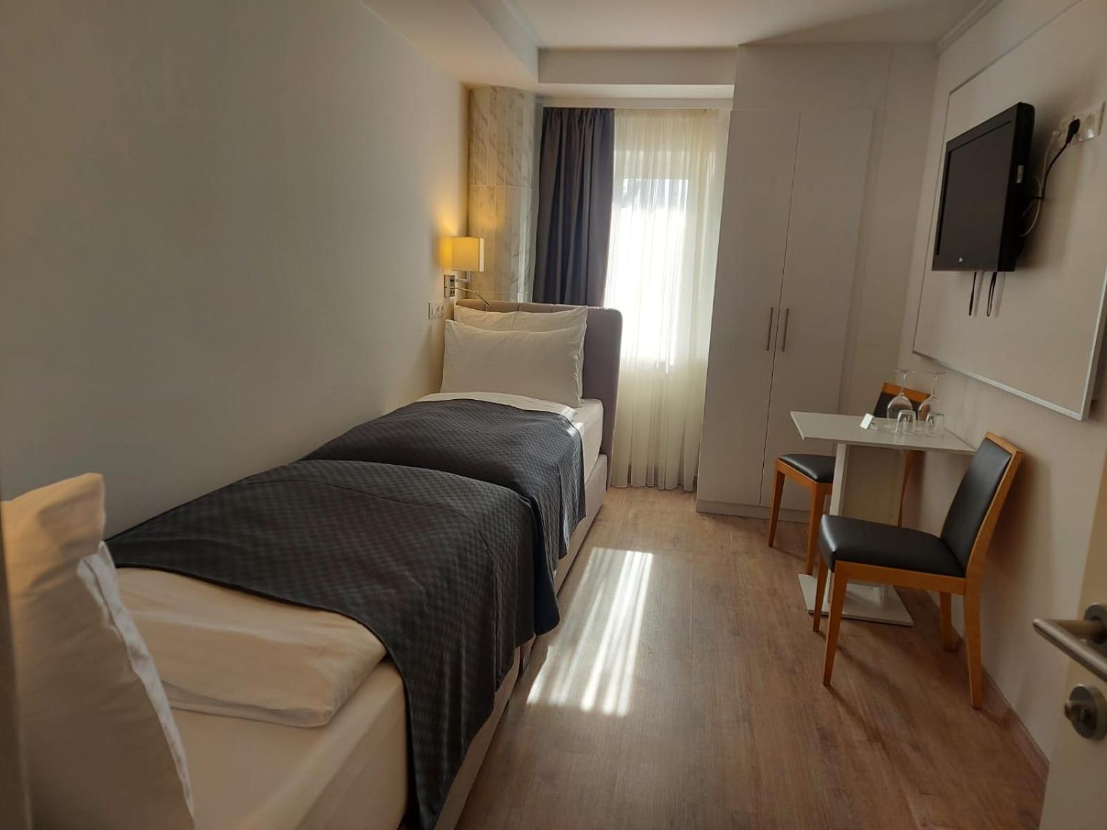 Small Twin Room