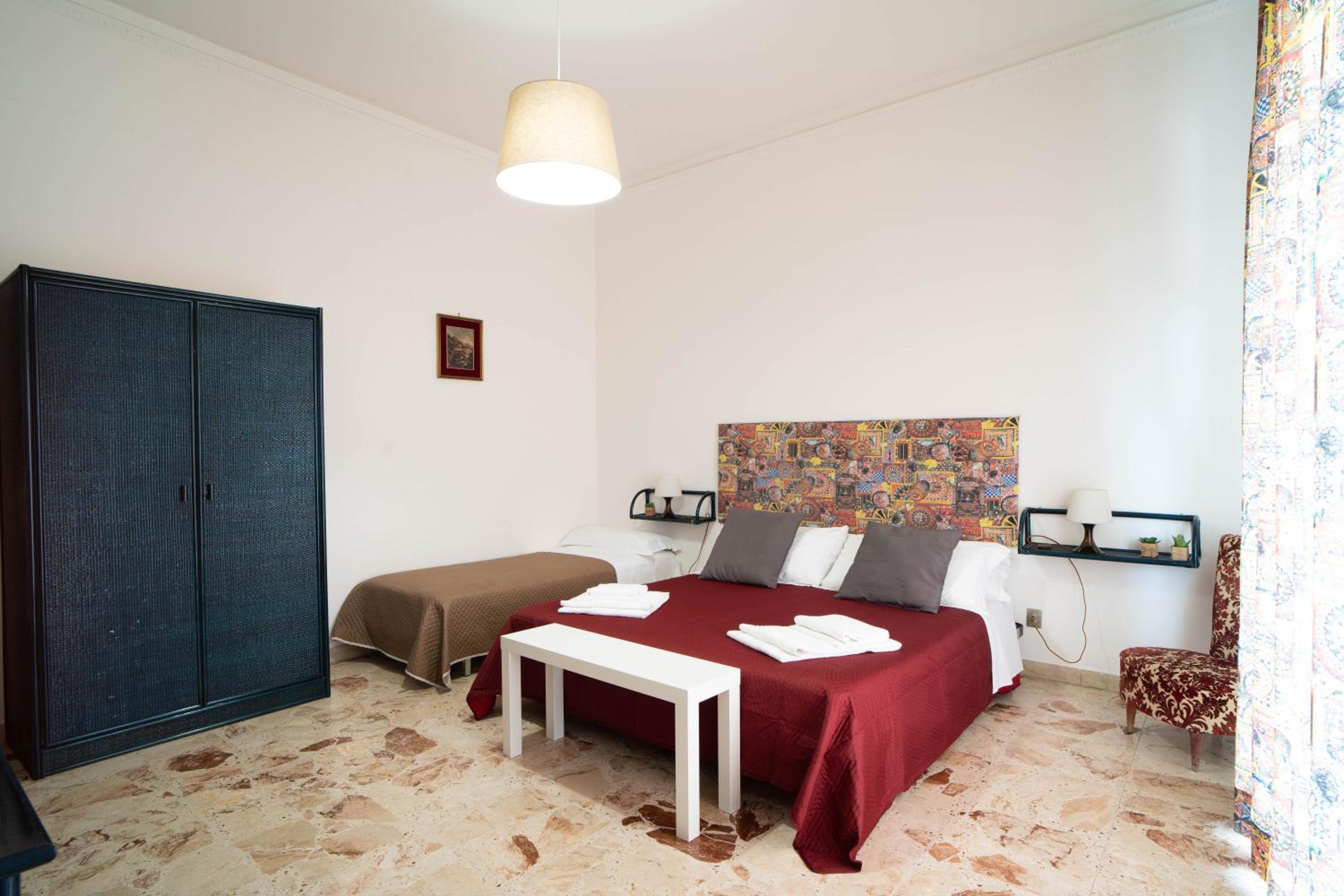 Two-Bedroom House photo 2