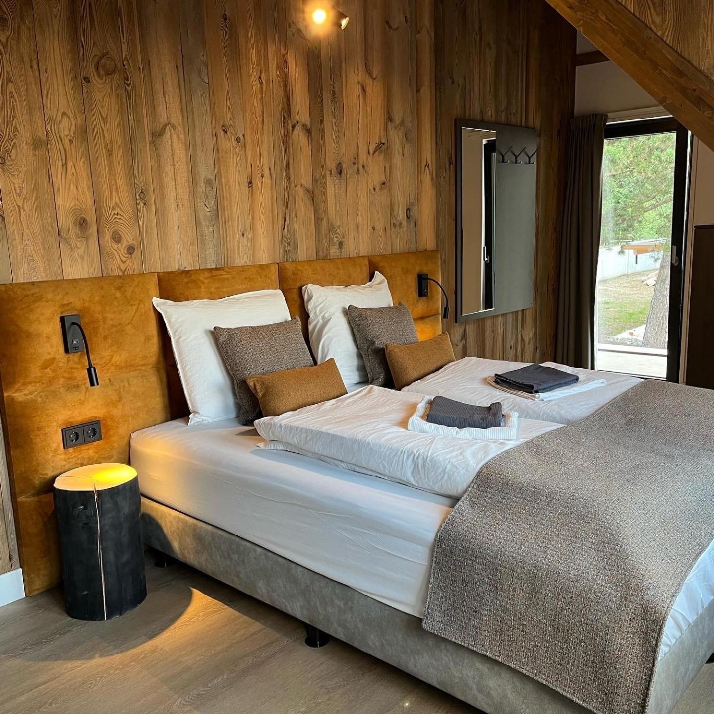 Superior Chalet photo 1