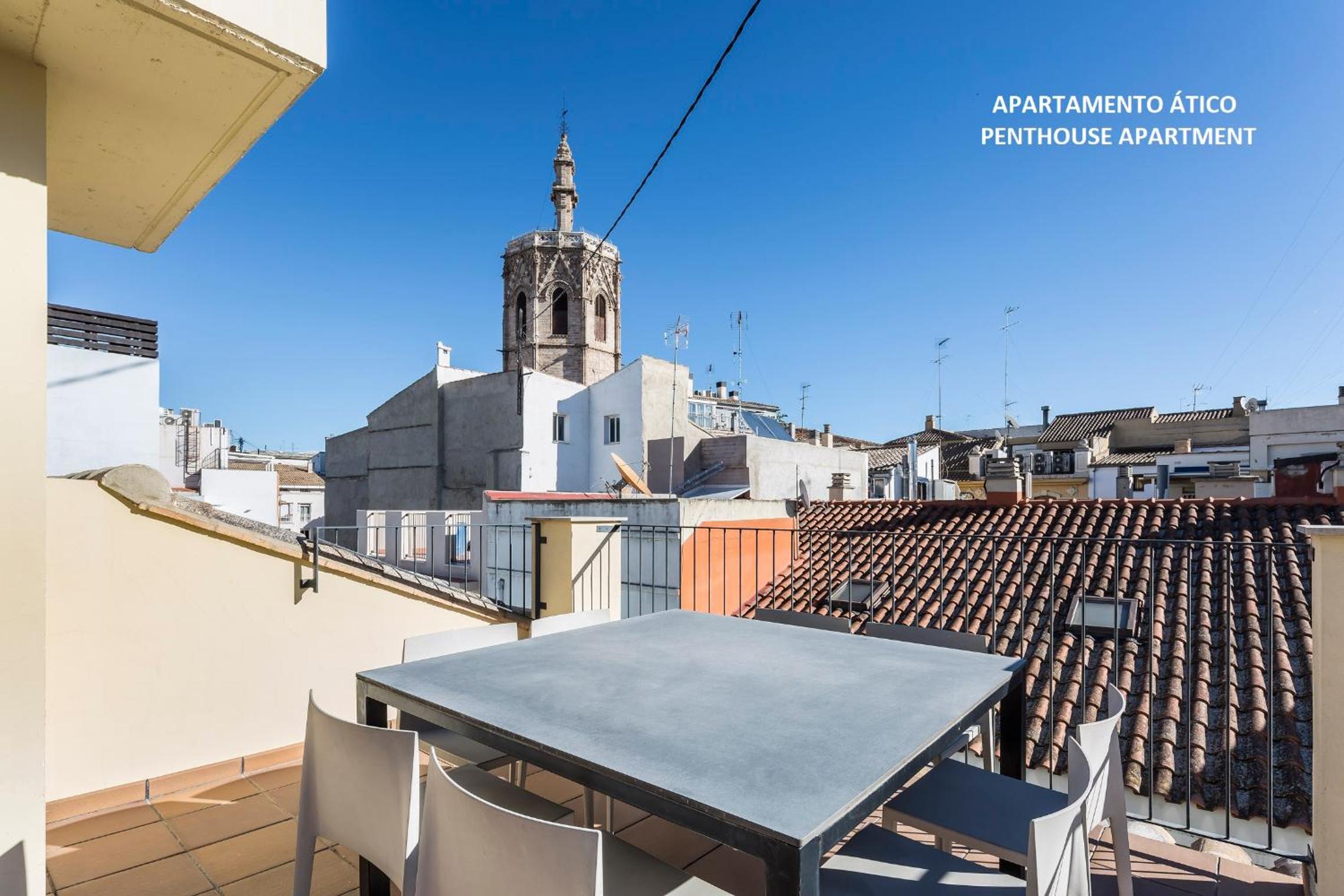 Apartment with Terrace photo 3