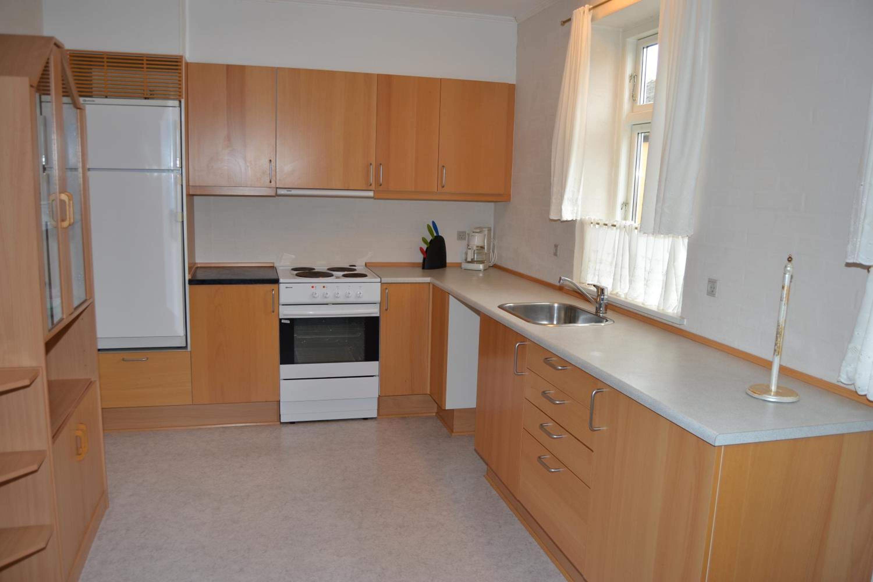Two-Bedroom Apartment - Photo 4