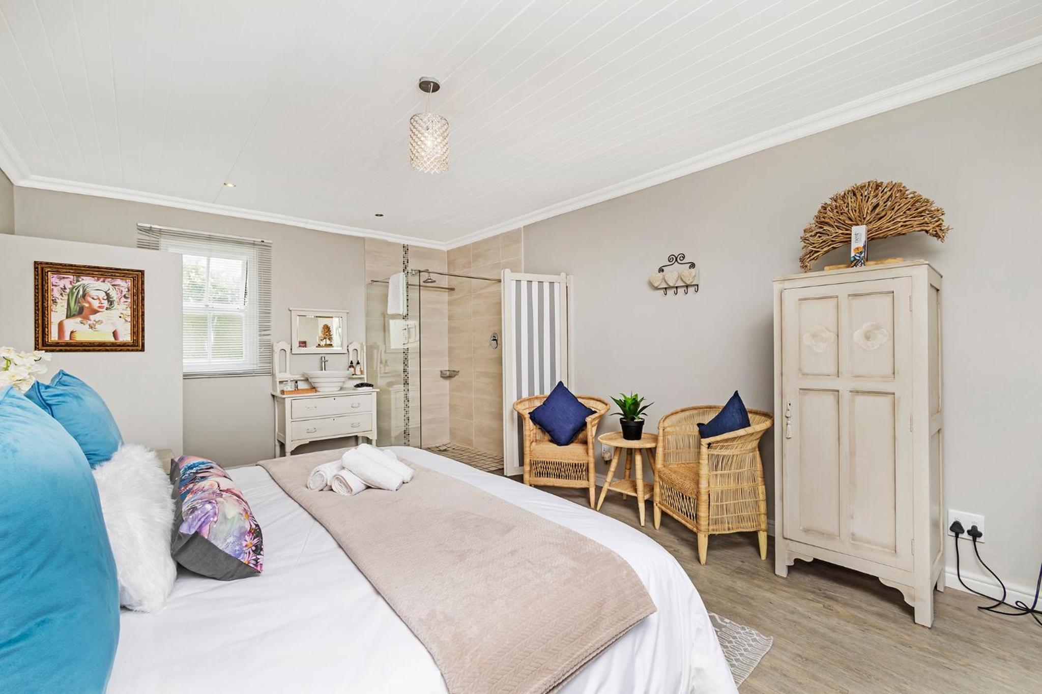King Double Room - Photo 15
