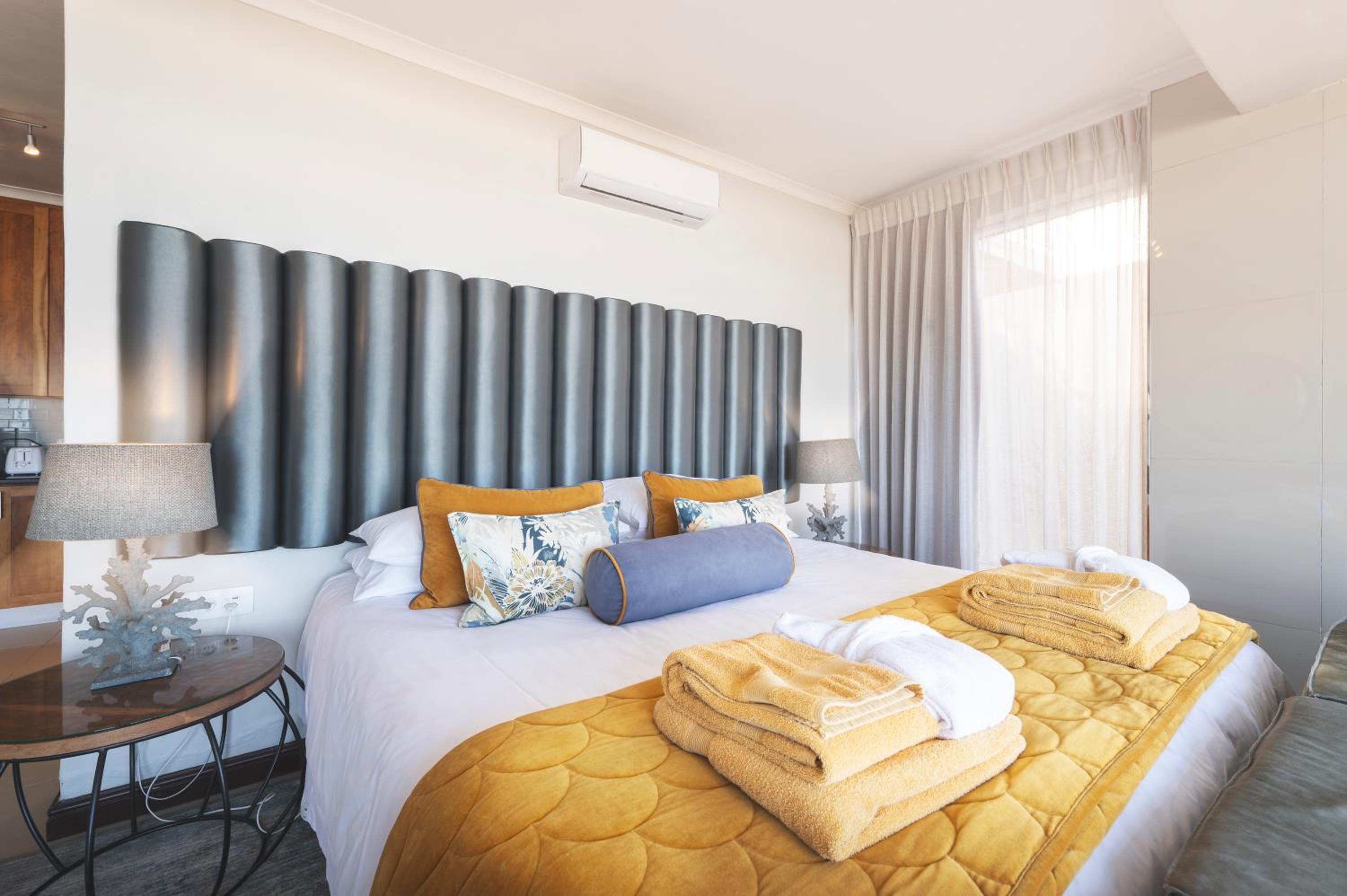 Twin/Double Room photo 3