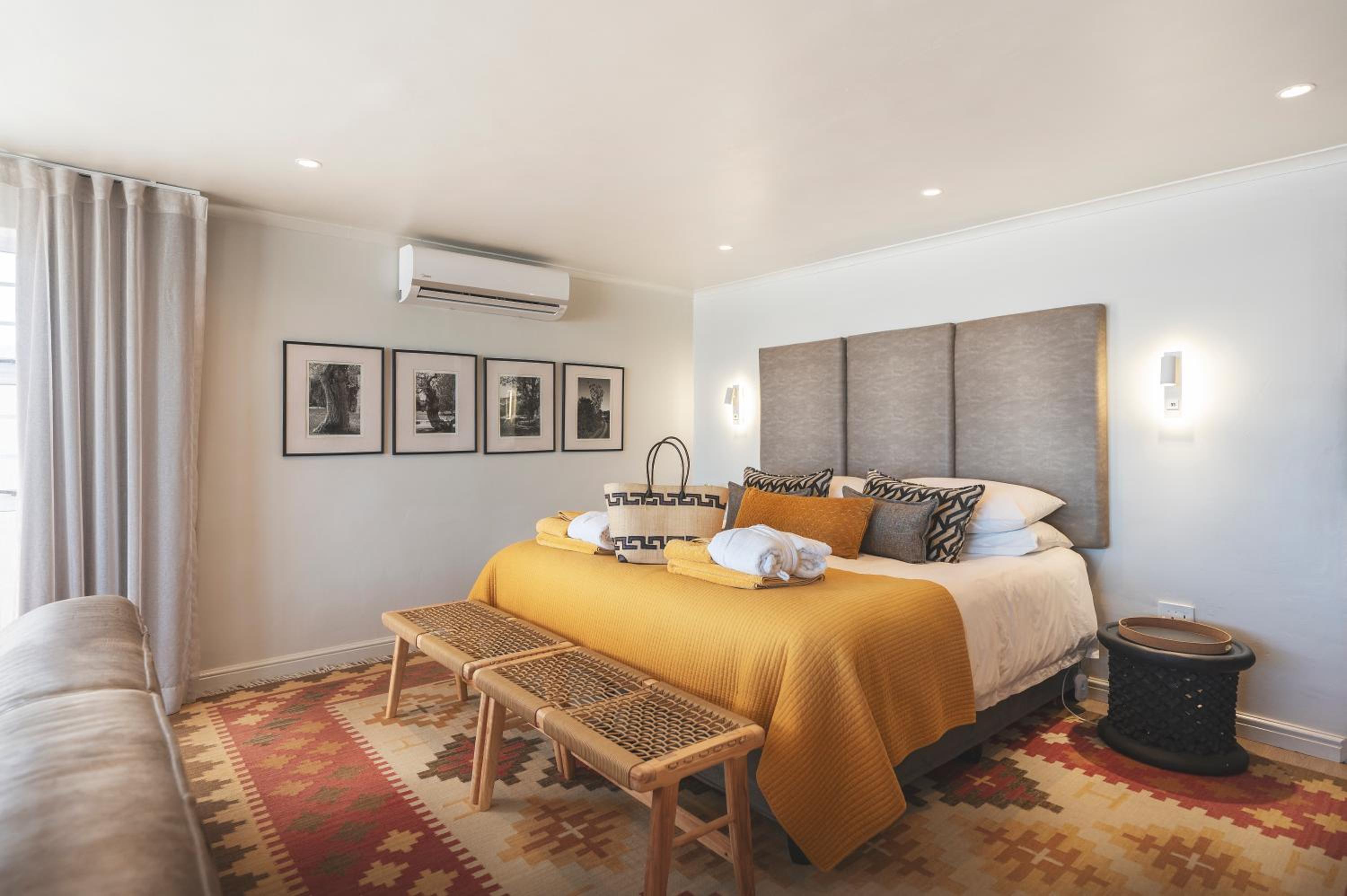 Twin/Double Room photo 3