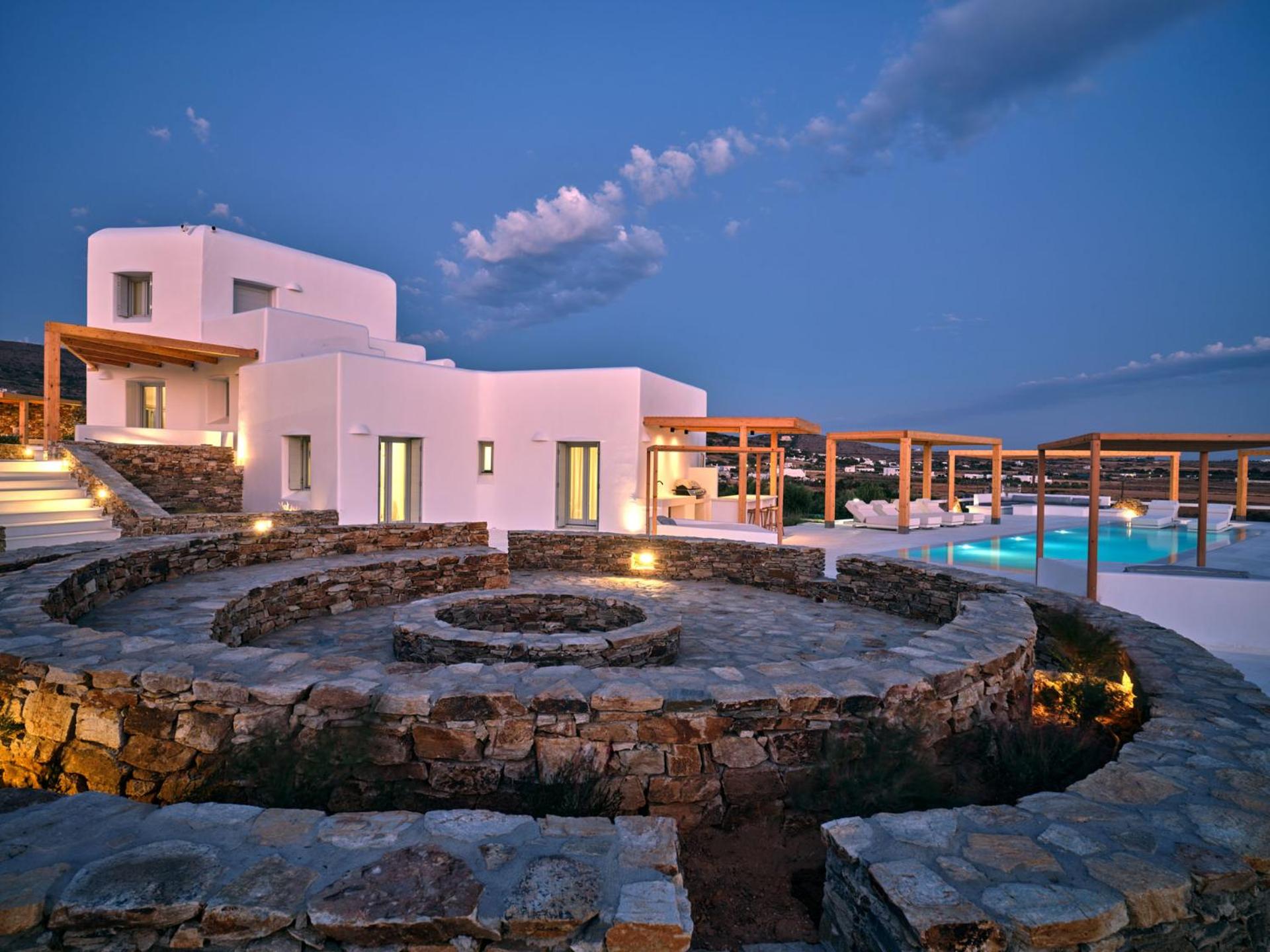 Superior Villa photo 2