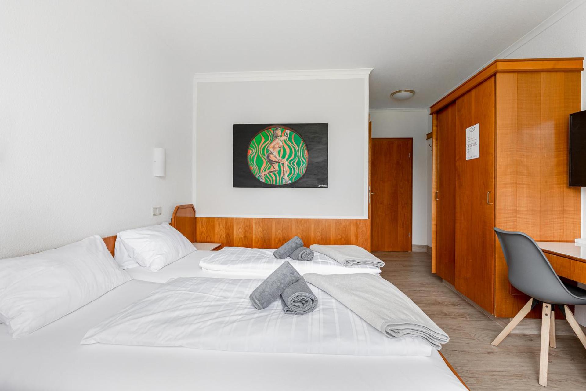 Double Room - Photo 3
