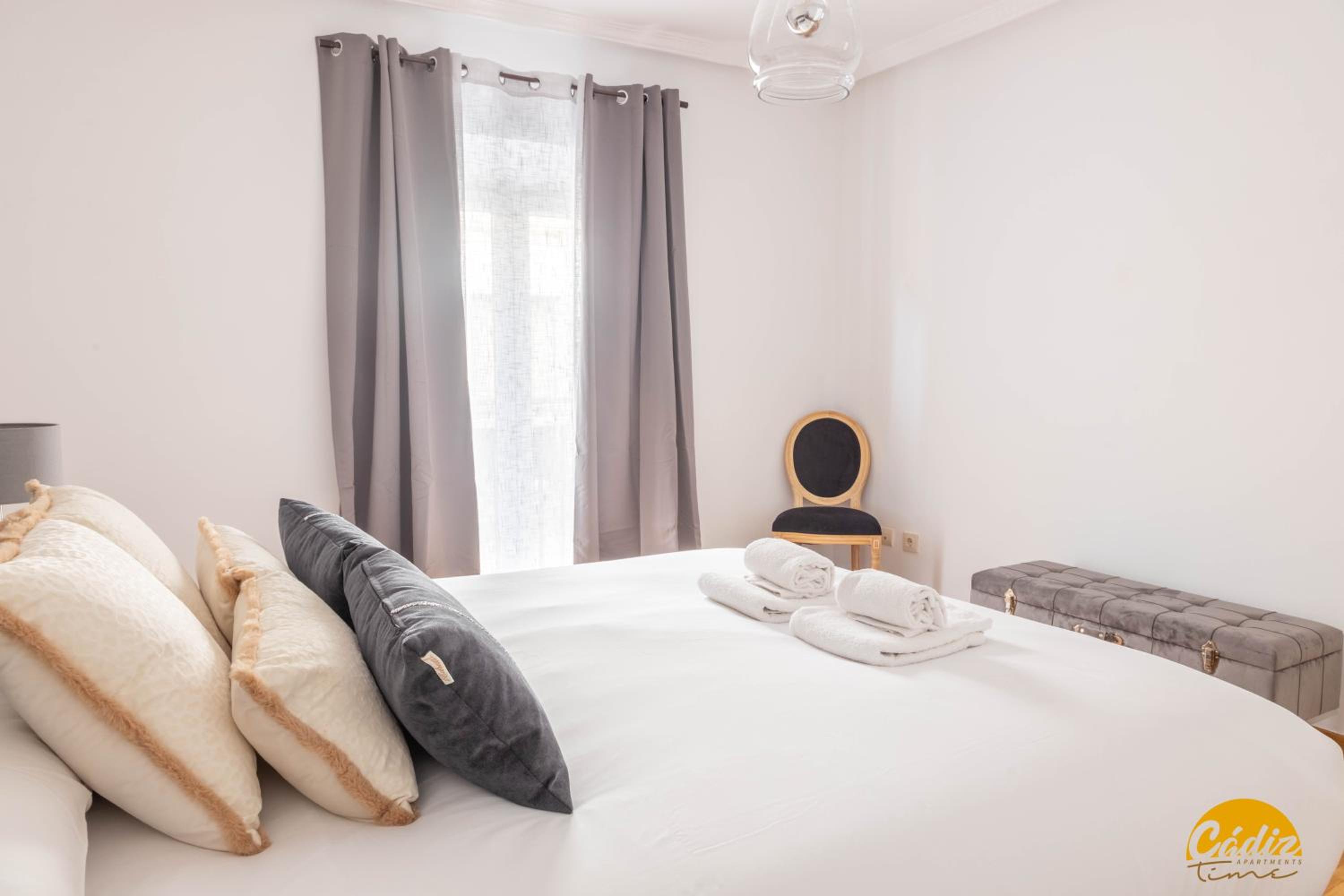 Apartamento con Balcón