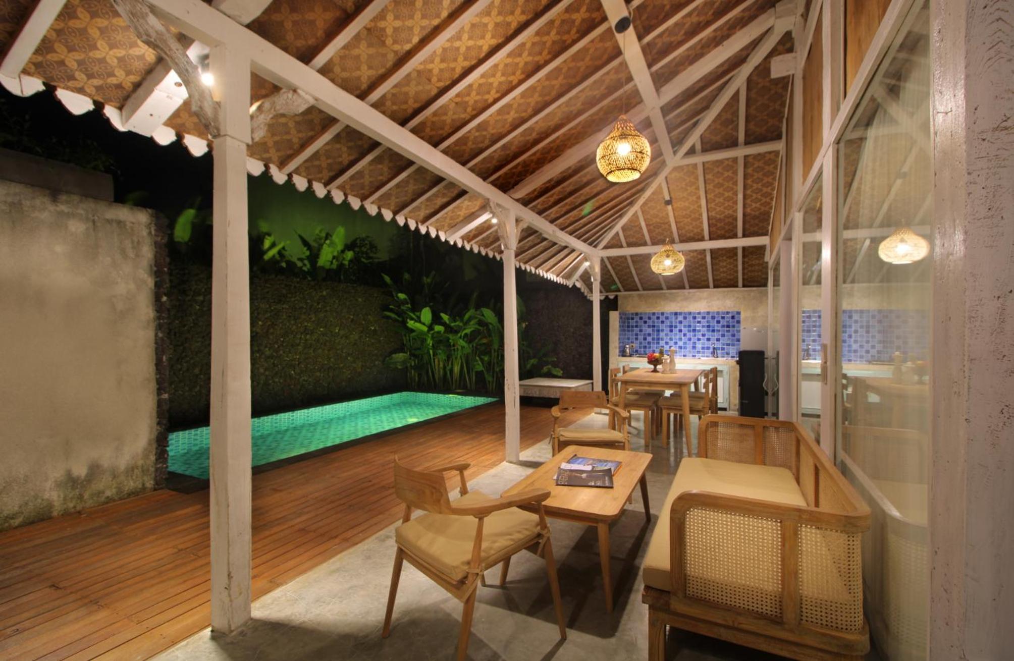 Two-Bedroom Villa - Photo 13
