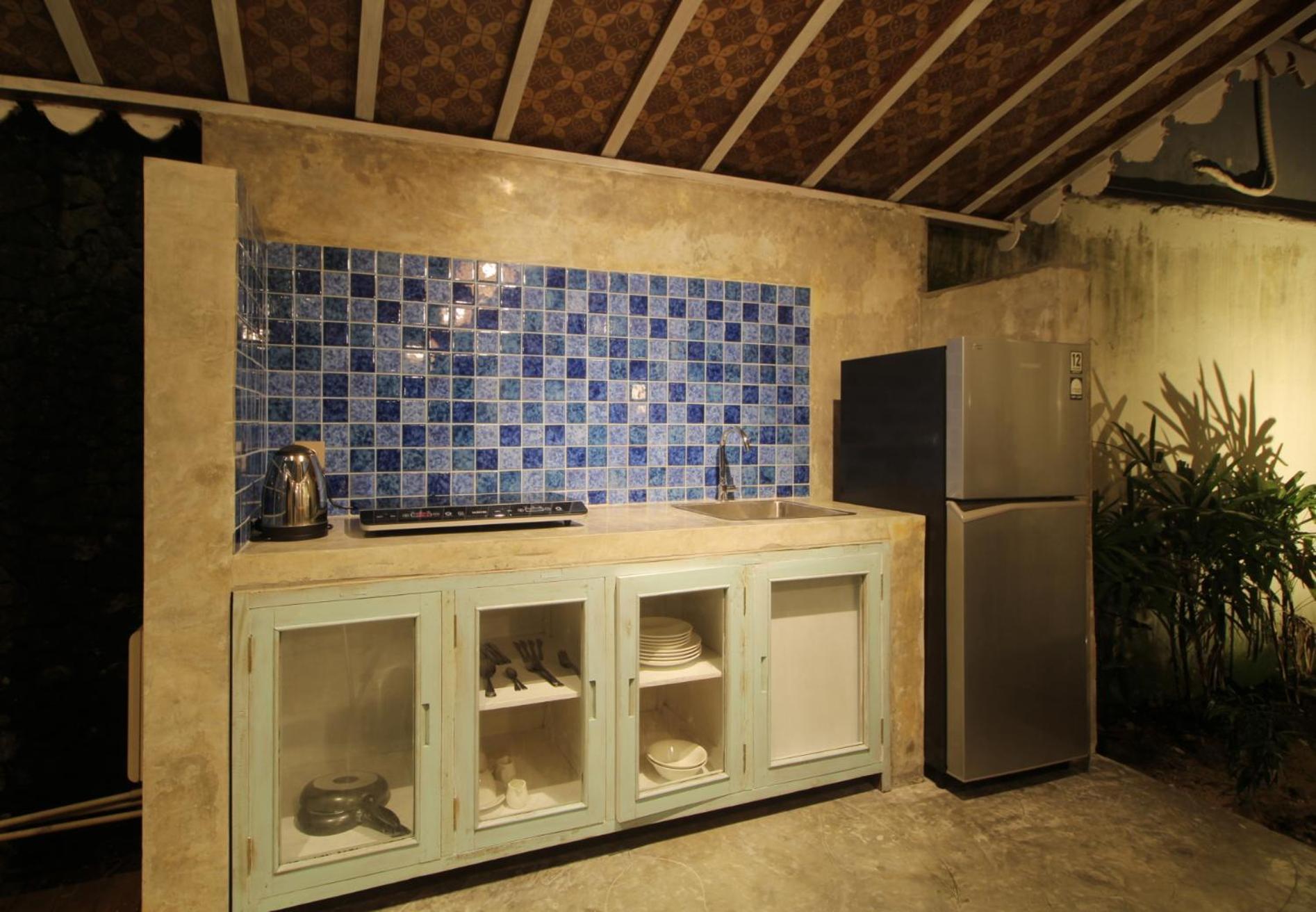 Two-Bedroom Villa - Photo 21