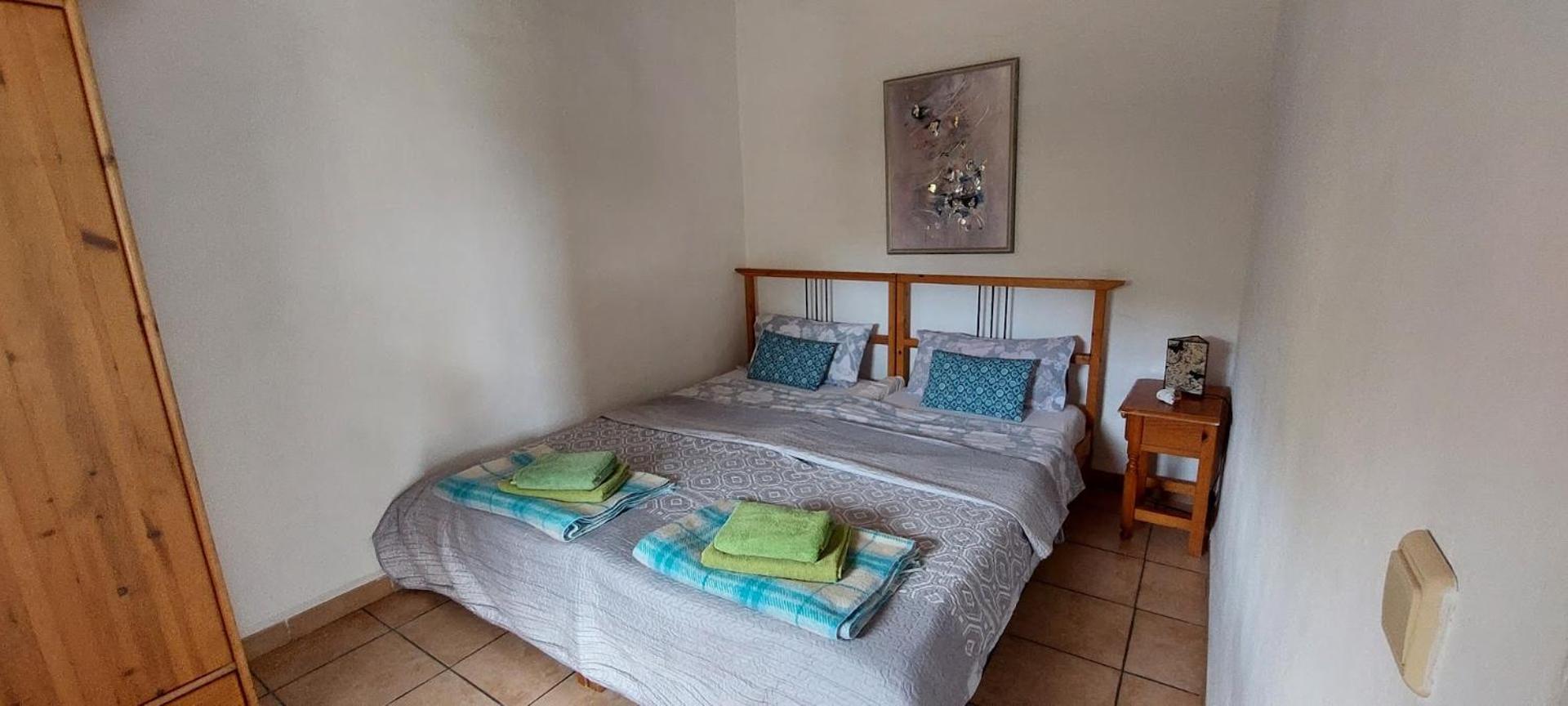 Apartment with Terrace photo 3