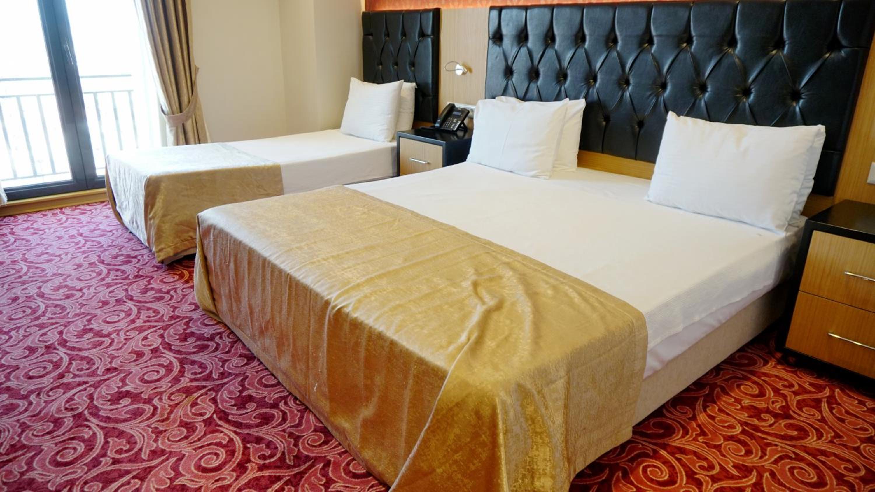 Triple Room with City View photo 2