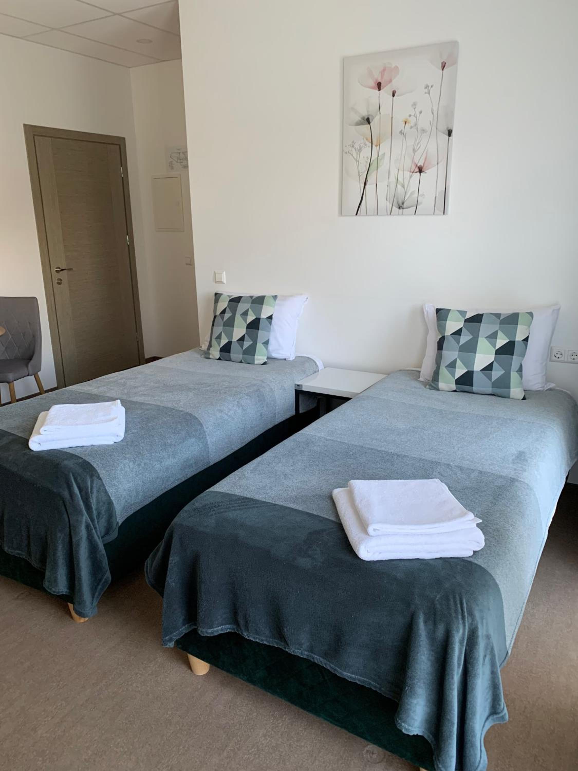 Standard Triple Room - Photo 7