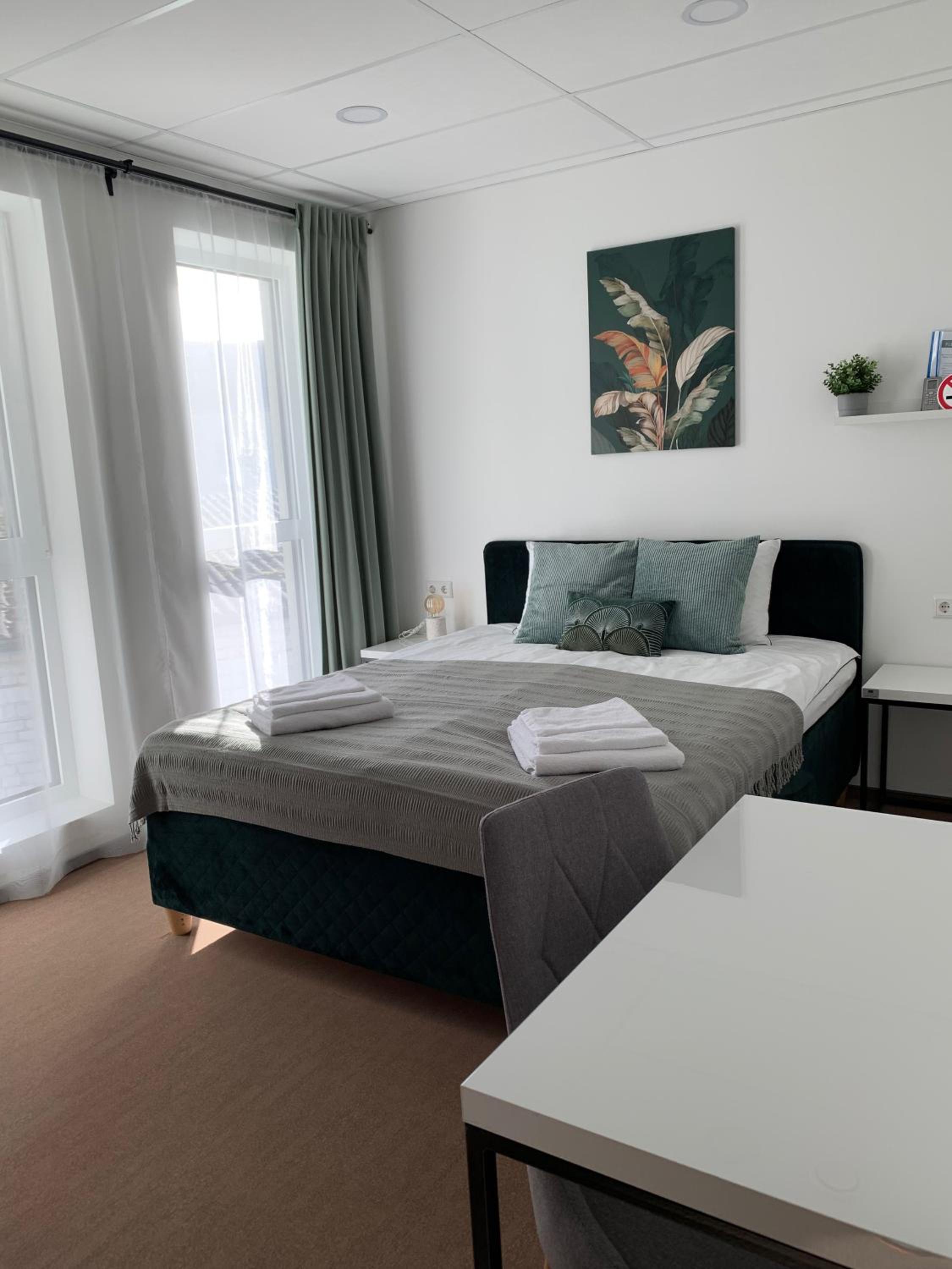 Double Room - Photo 6