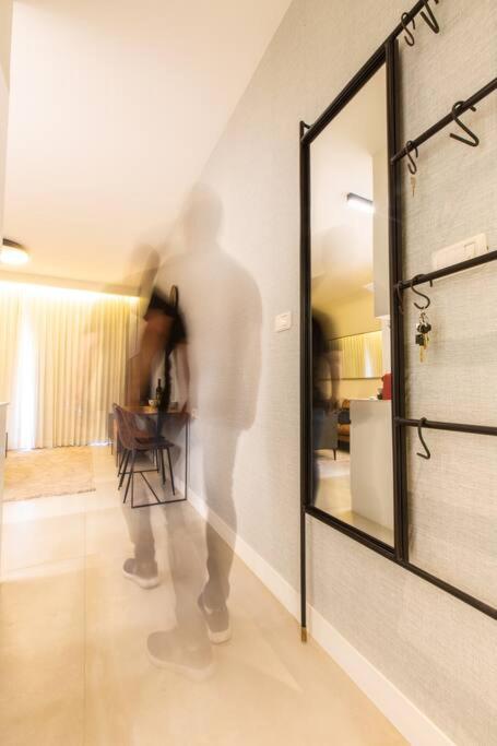 One-Bedroom Apartment - Photo 7