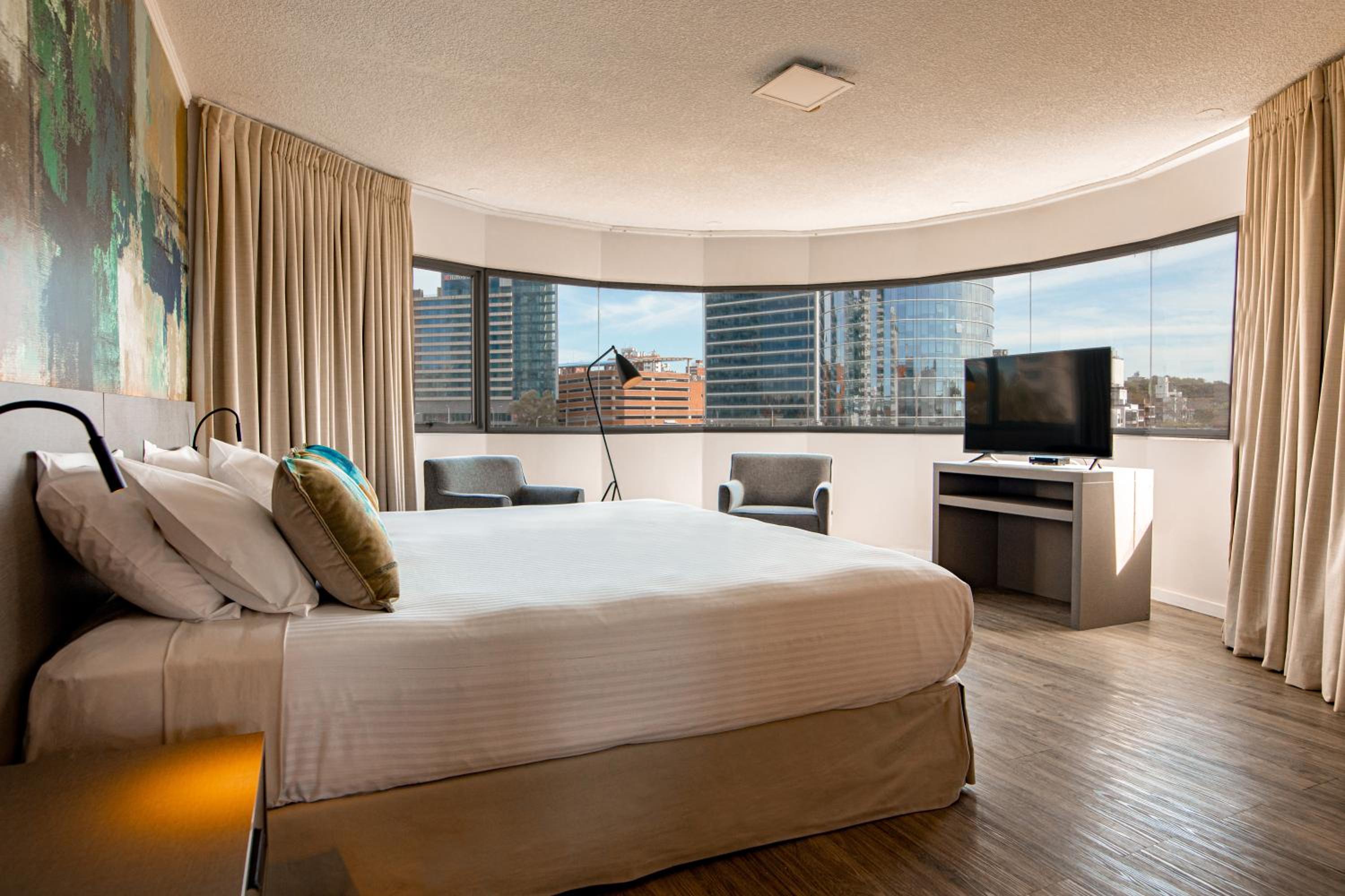 Suite photo 1