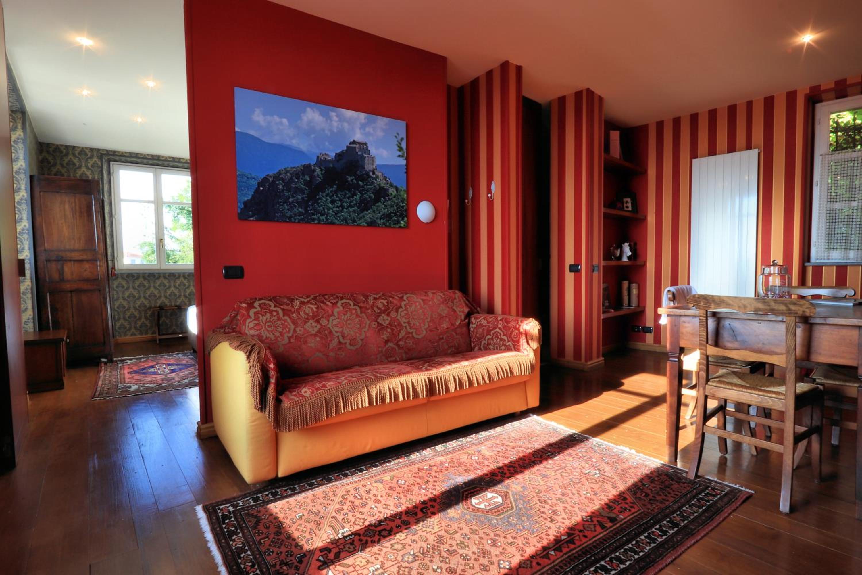 Deluxe Suite photo 3
