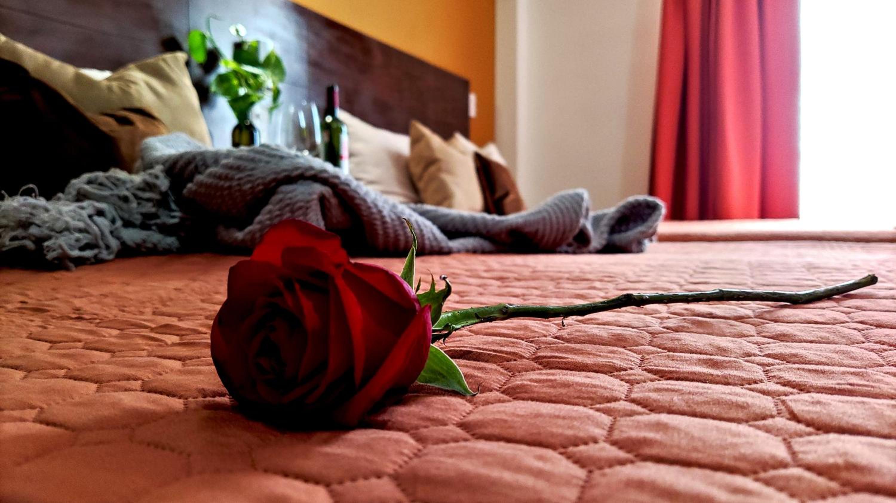 Deluxe Double Room with Two Double Beds - Photo 44