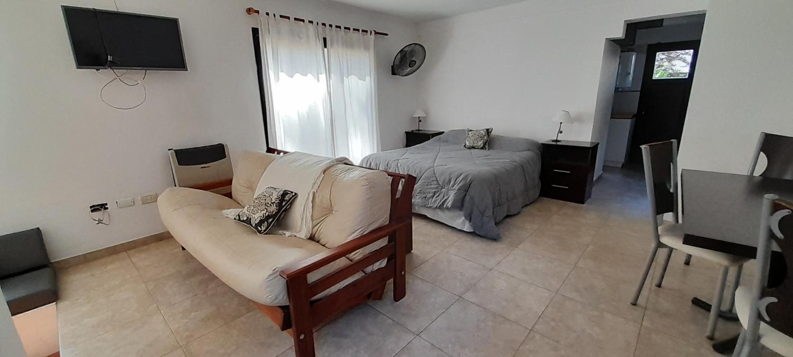 Deluxe Apartment photo 2