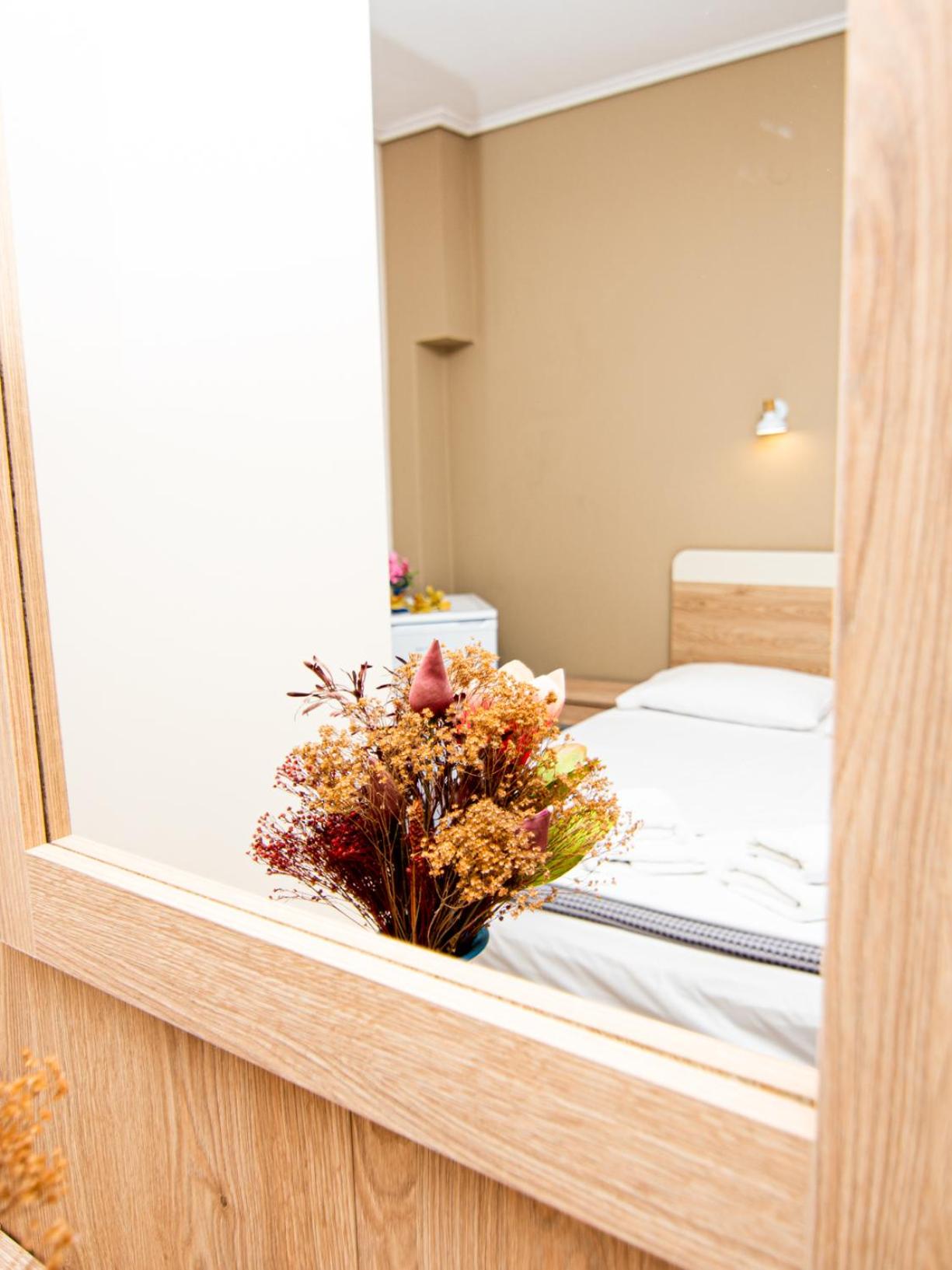 Budget Triple Room photo 3