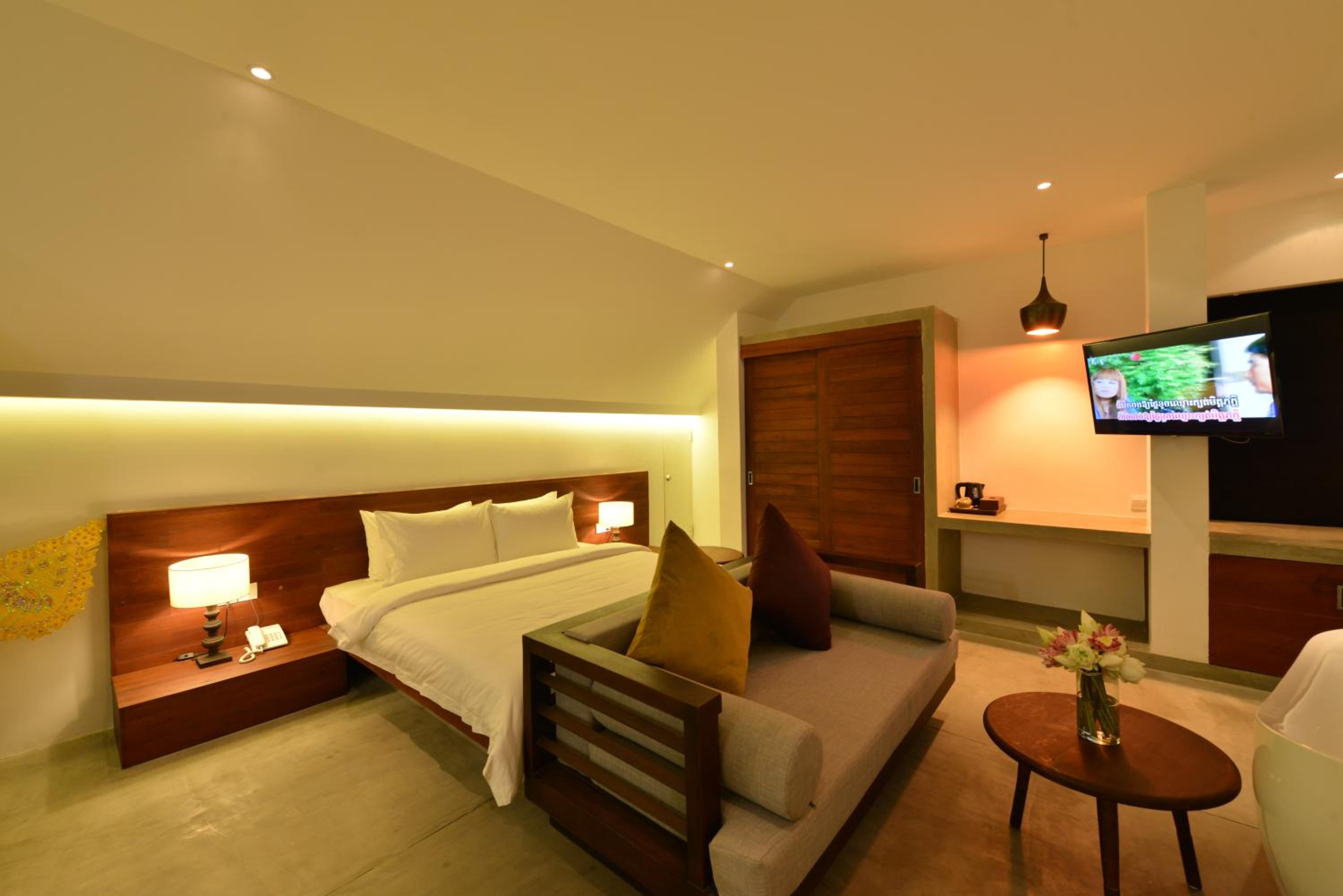 Suite with Balcony