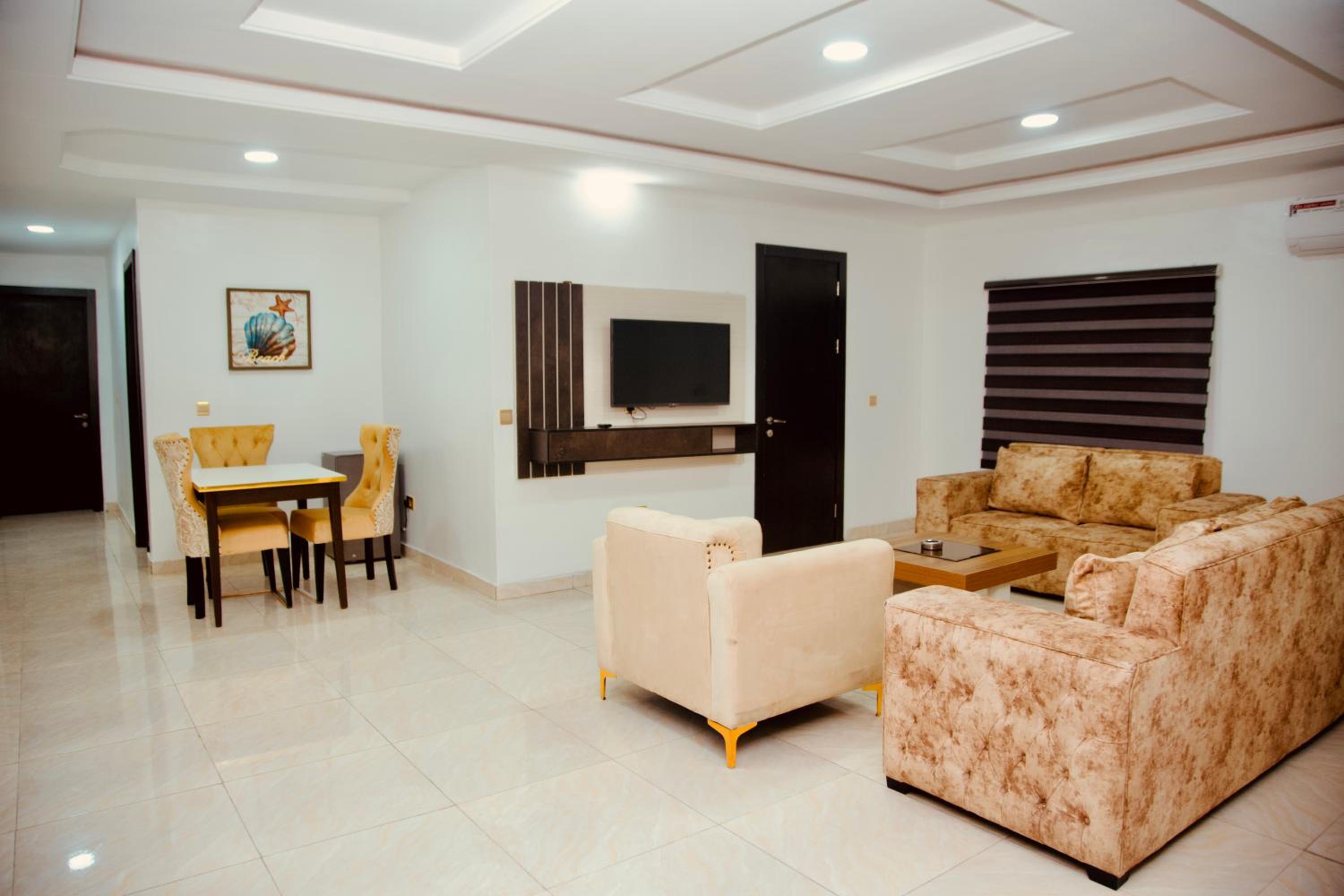 Two-Bedroom Apartment - Photo 12
