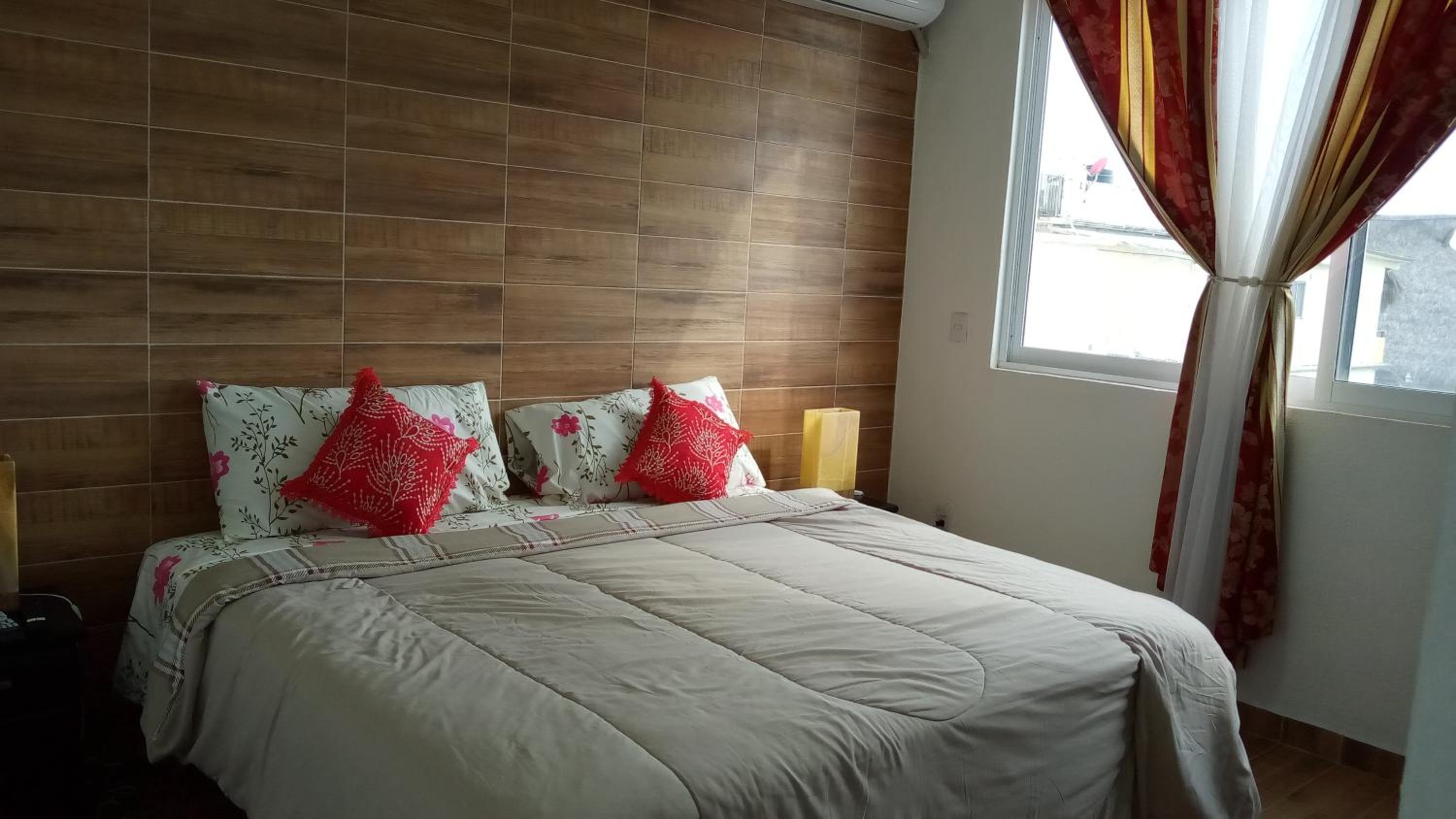 Deluxe Double Room with Sea View - Photo 6