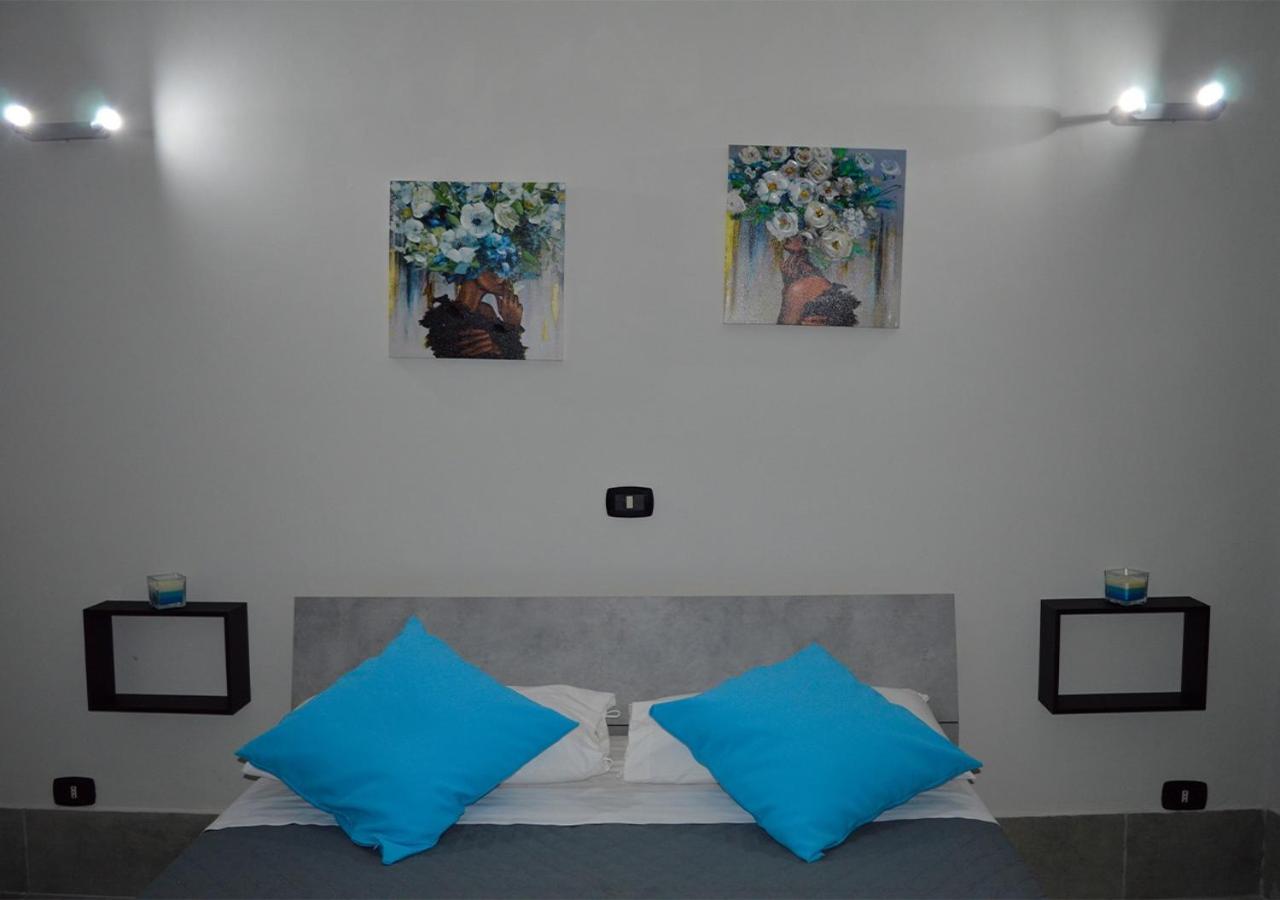 Double Room with Private External Bathroom photo 1