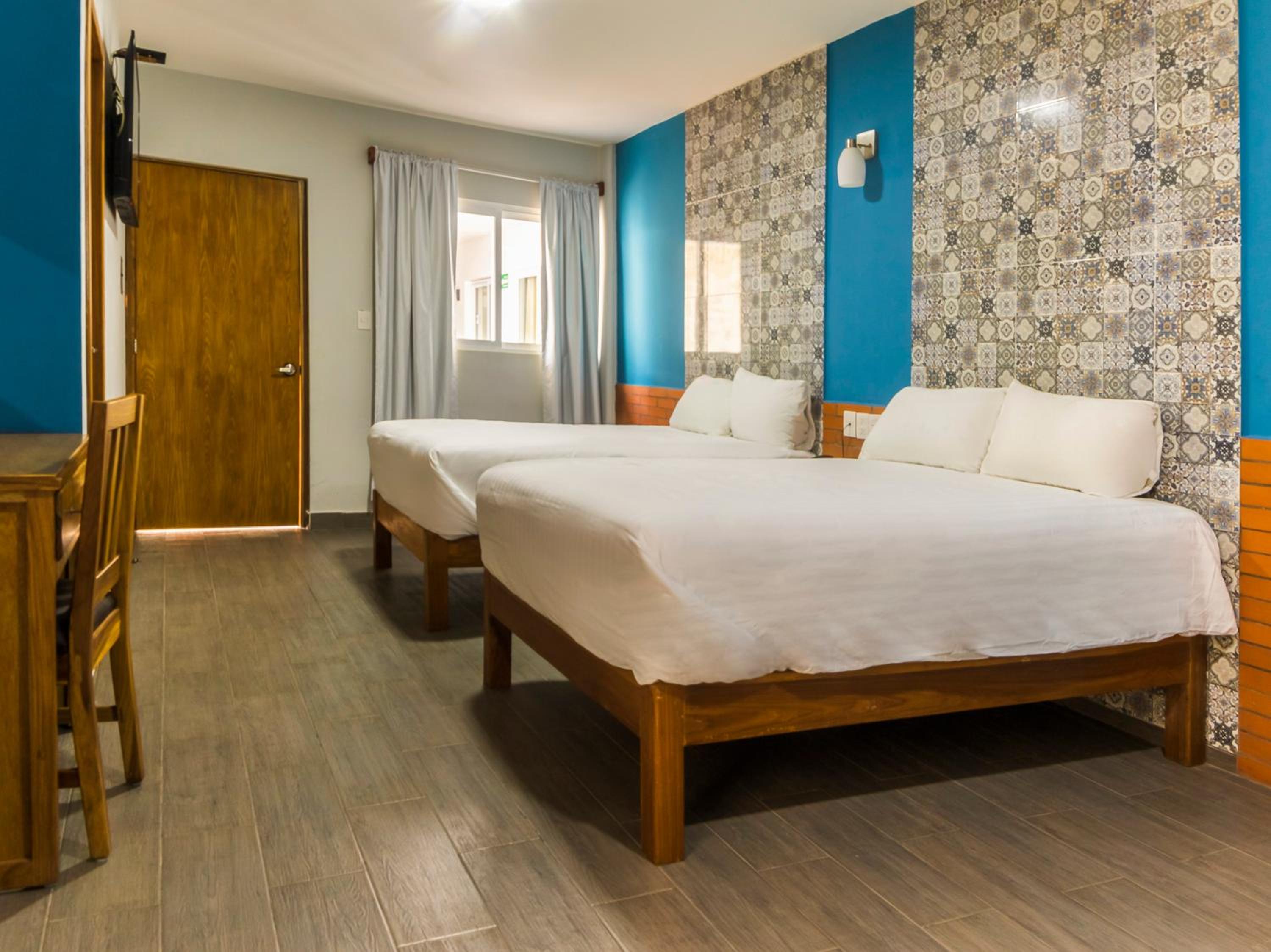 Standard Double Room with Two Double Beds - Photo 1