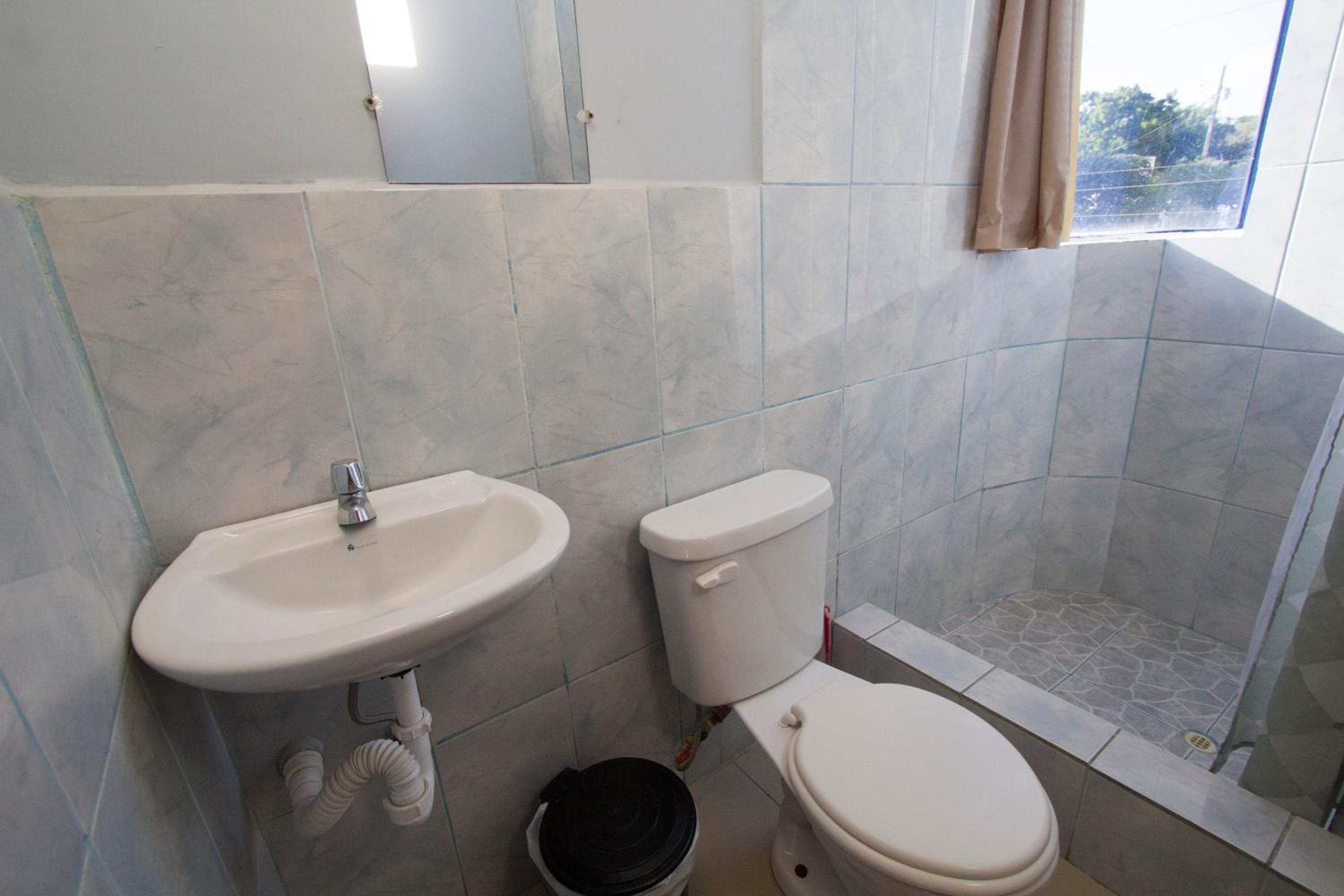 Single Room photo 3