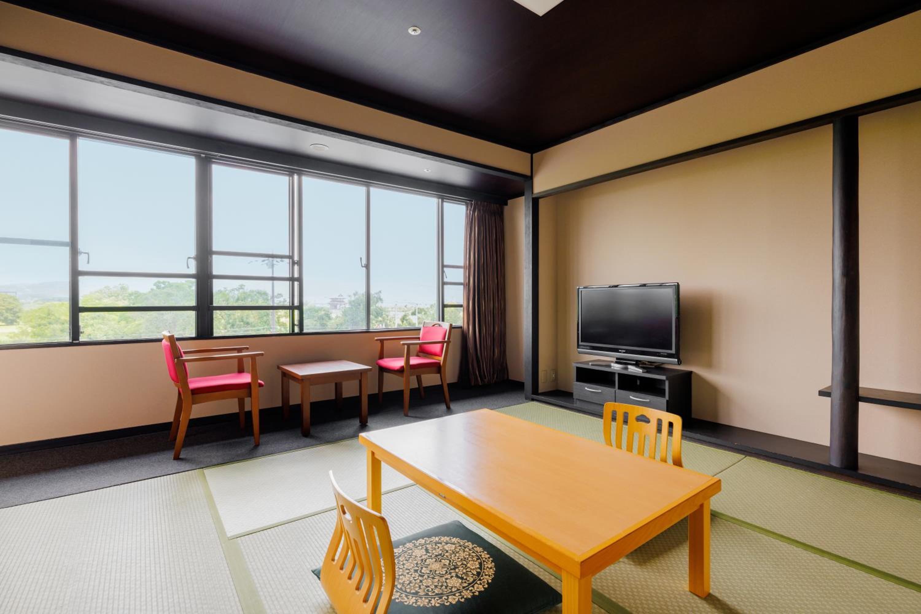 Japanese-style Room with 8 Tatami photo 1