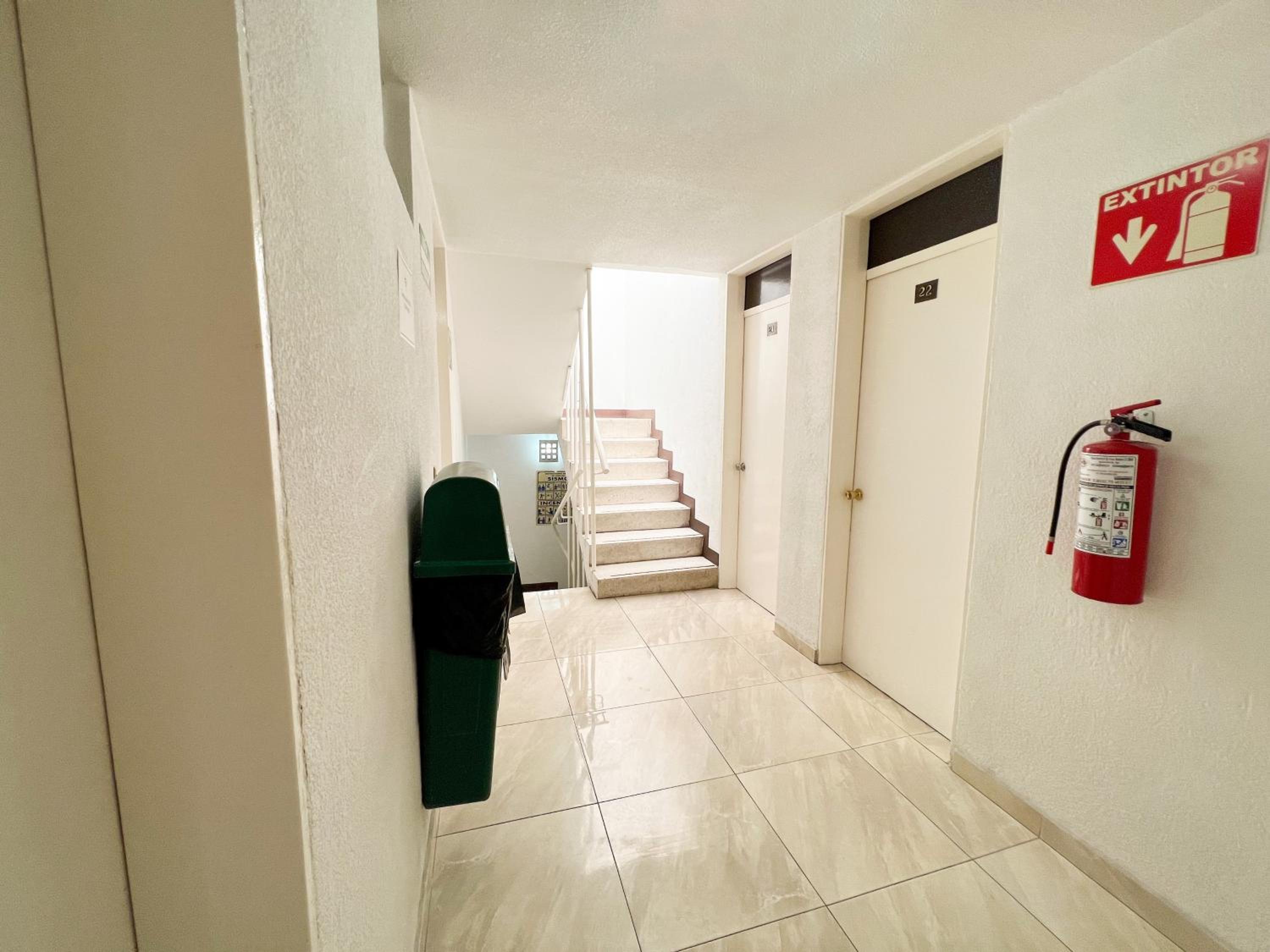 Classic Triple Room - Photo 4