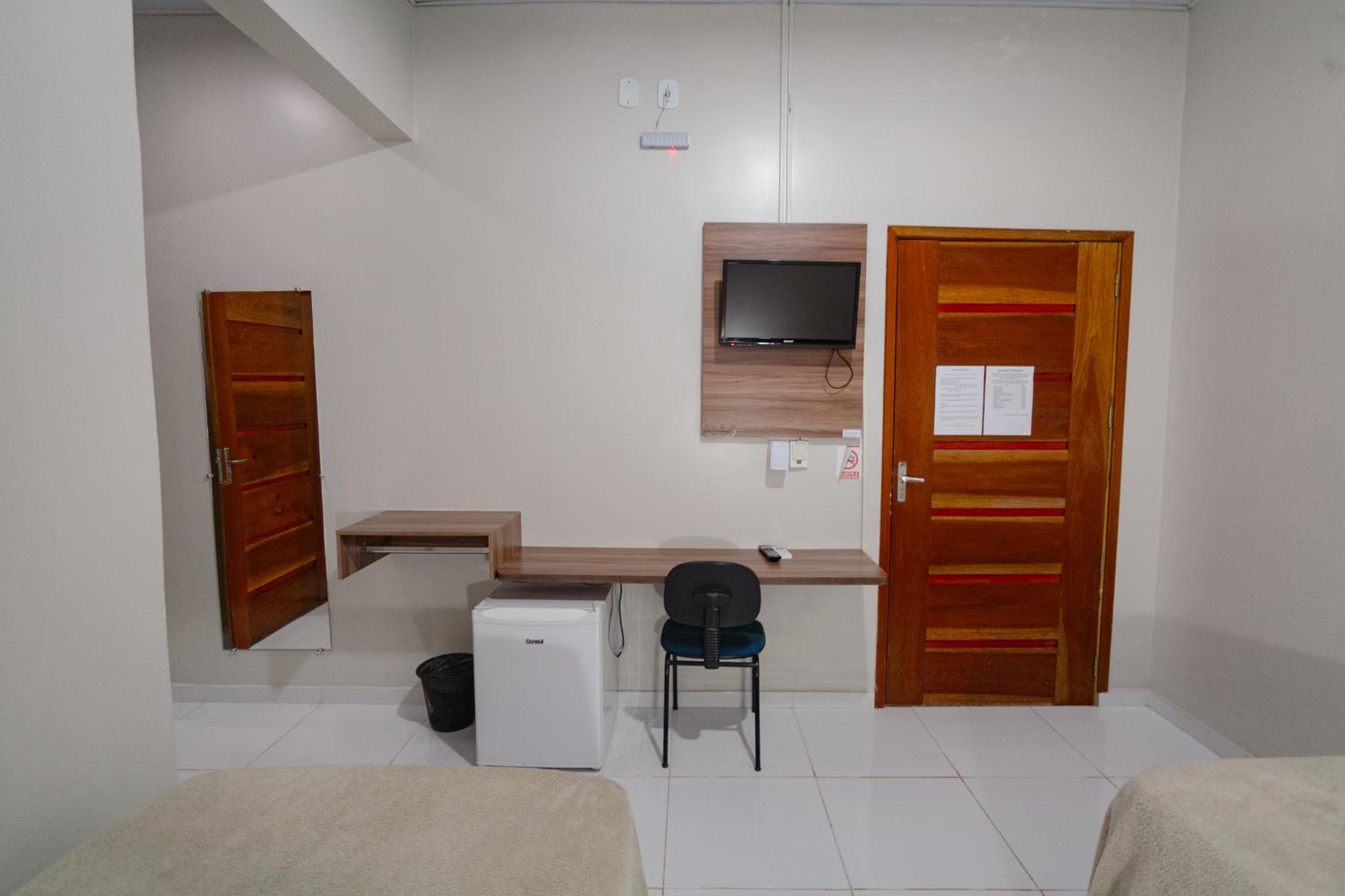 Double Room - Photo 4