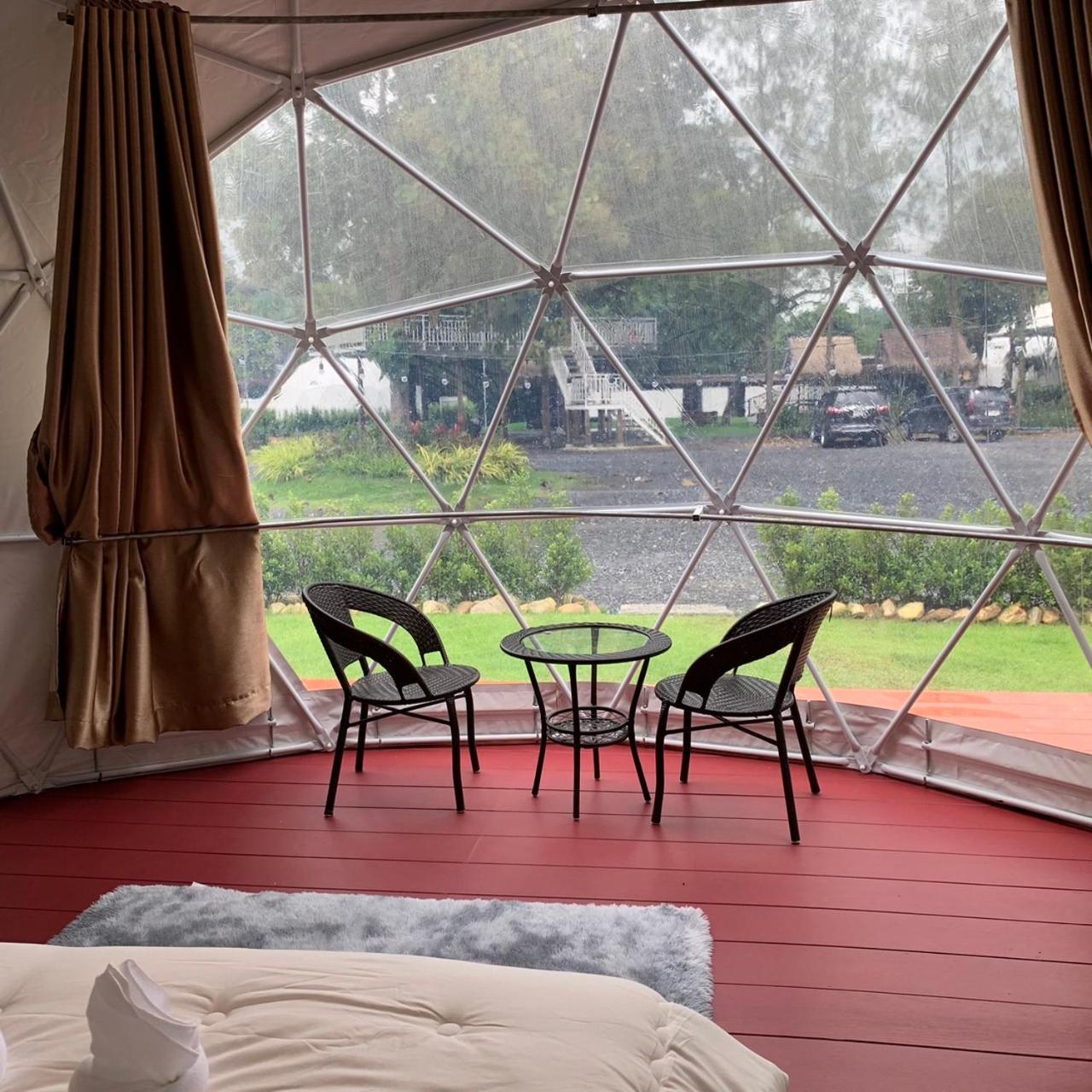 Queen Room with Garden View - Photo 2