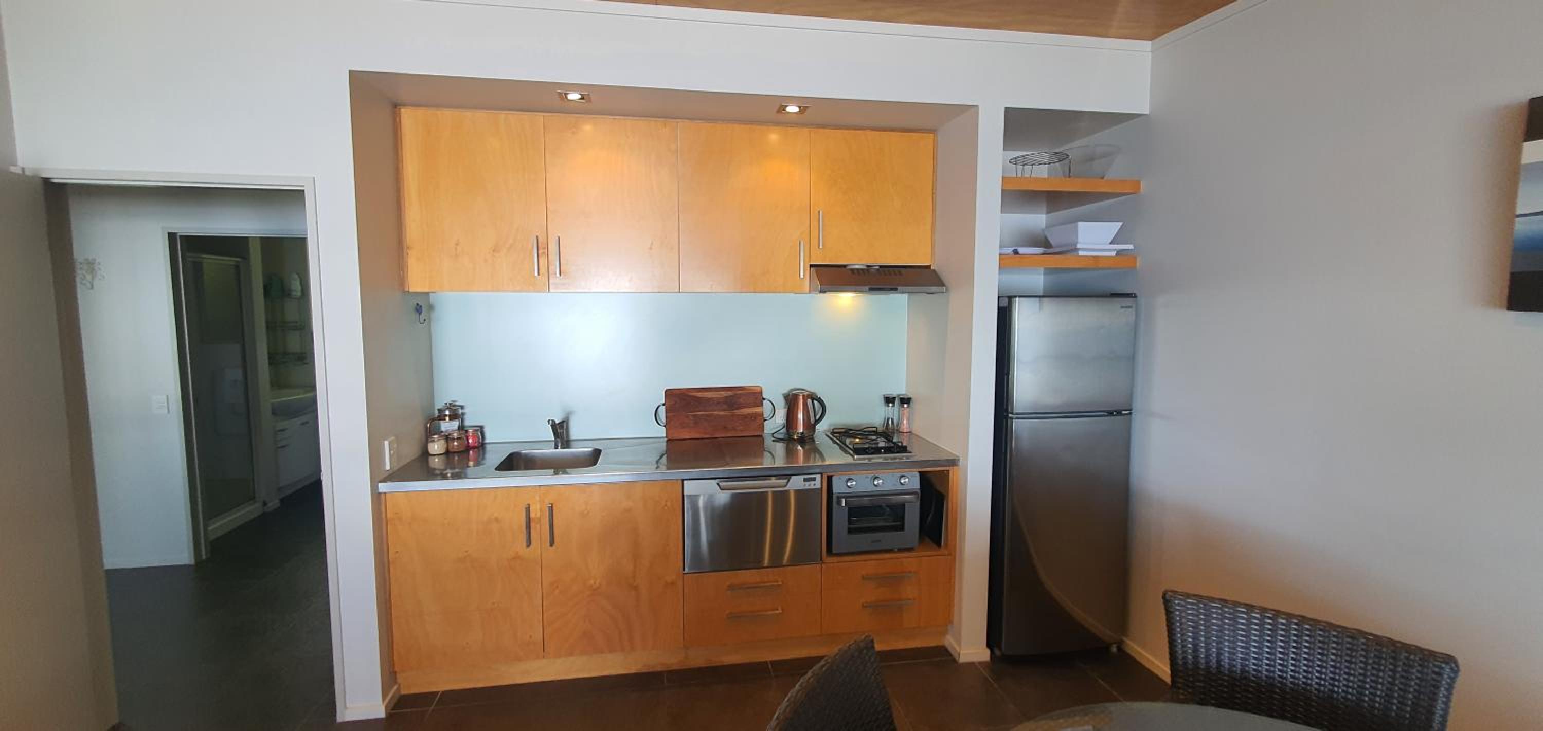 Two-Bedroom House - Photo 14