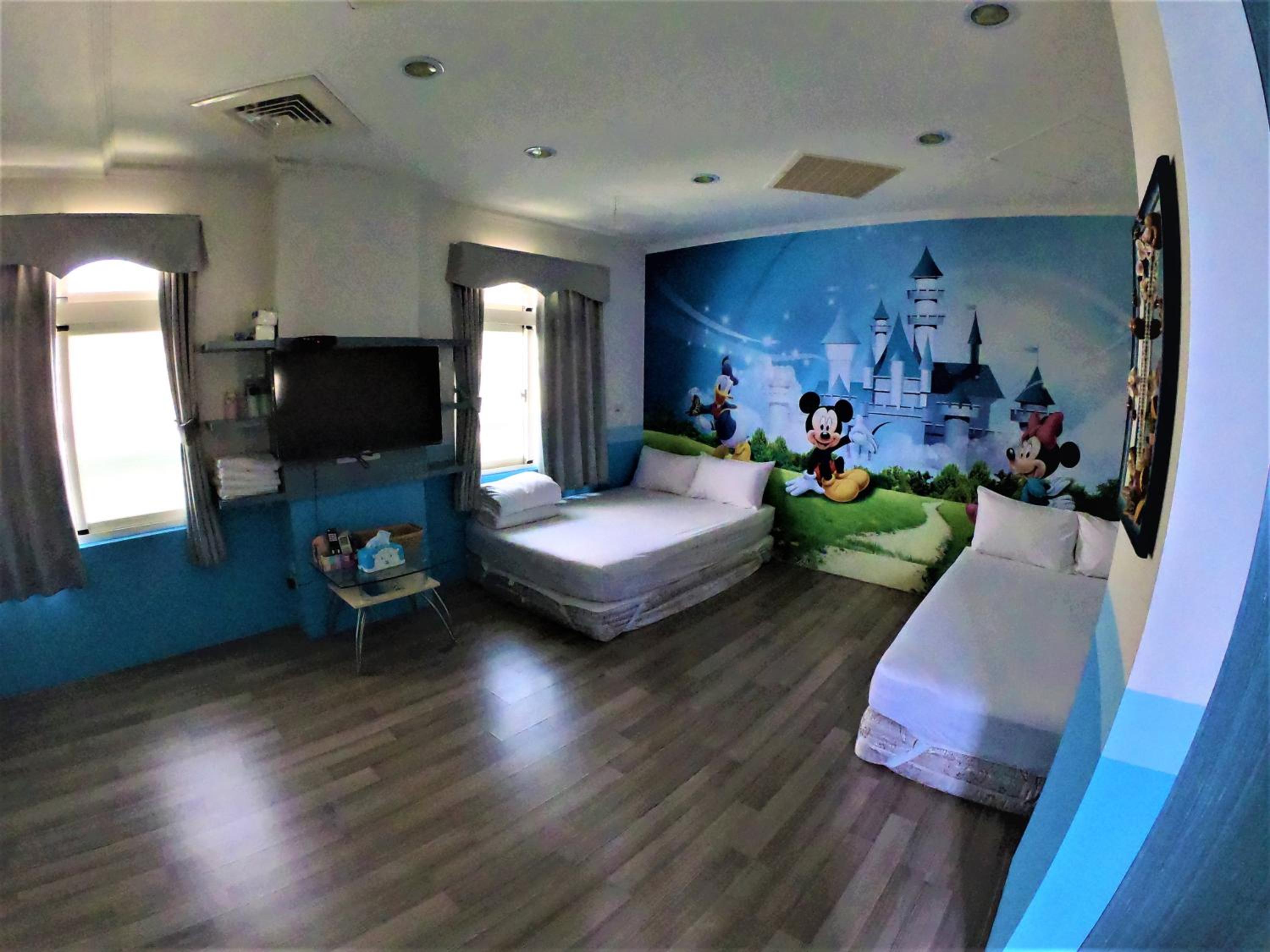 Queen Room photo 3